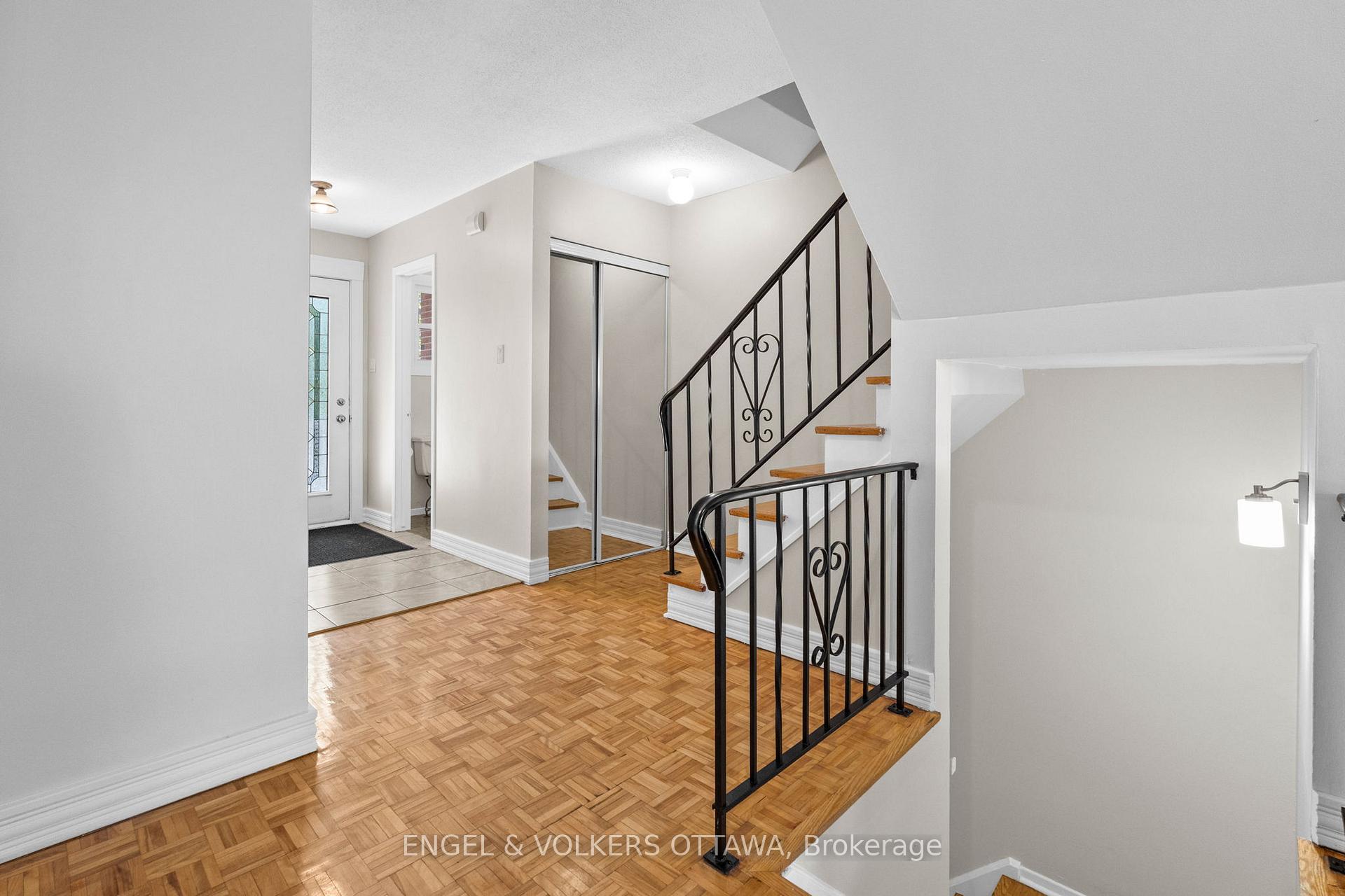 Photo 23 of 189 Birch Hill Private, Ottawa, Carson Meadows — HOMEH
