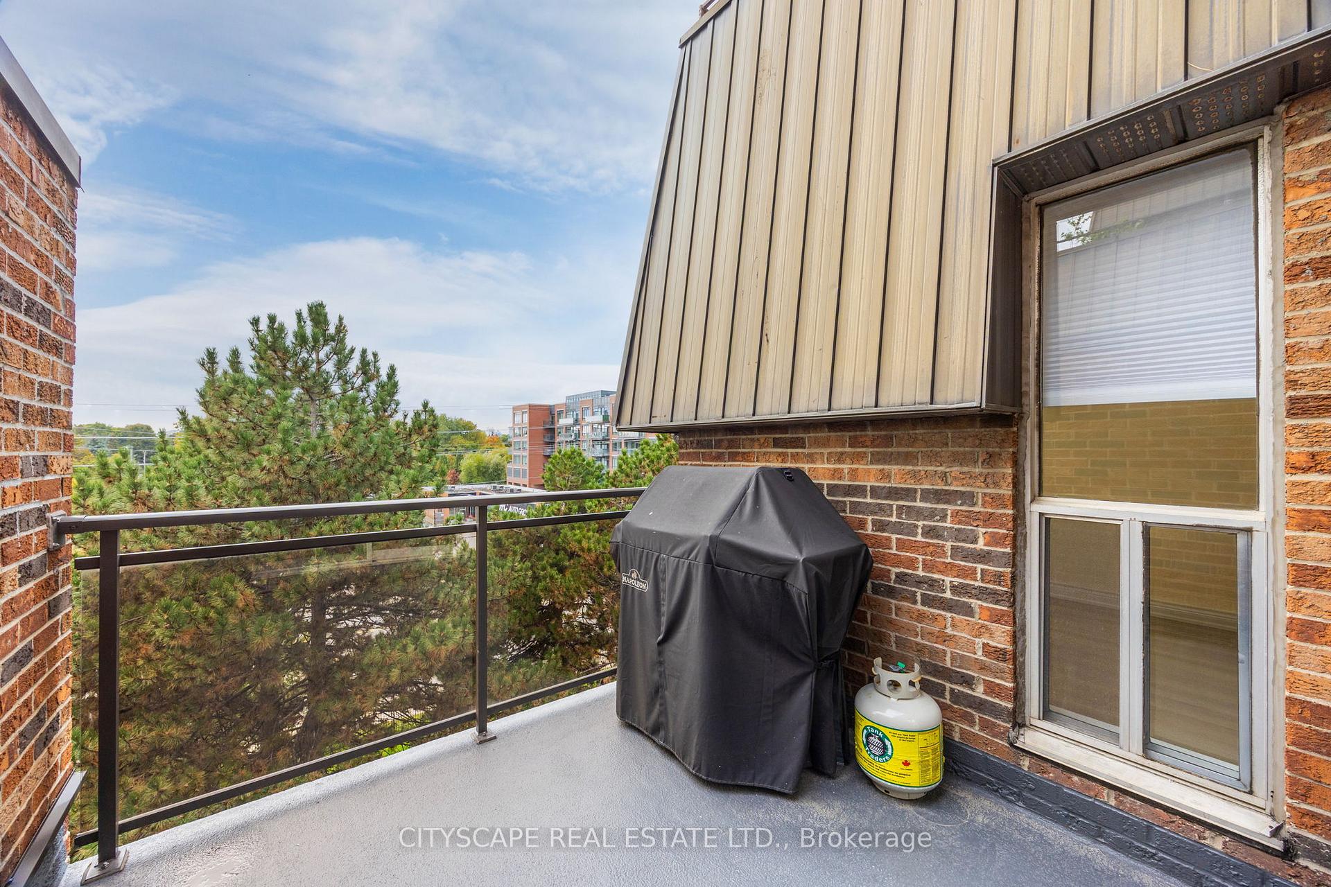 Photo 19 of Unit 301, 16 Elgin Street, Markham, Thornhill — HOMEH