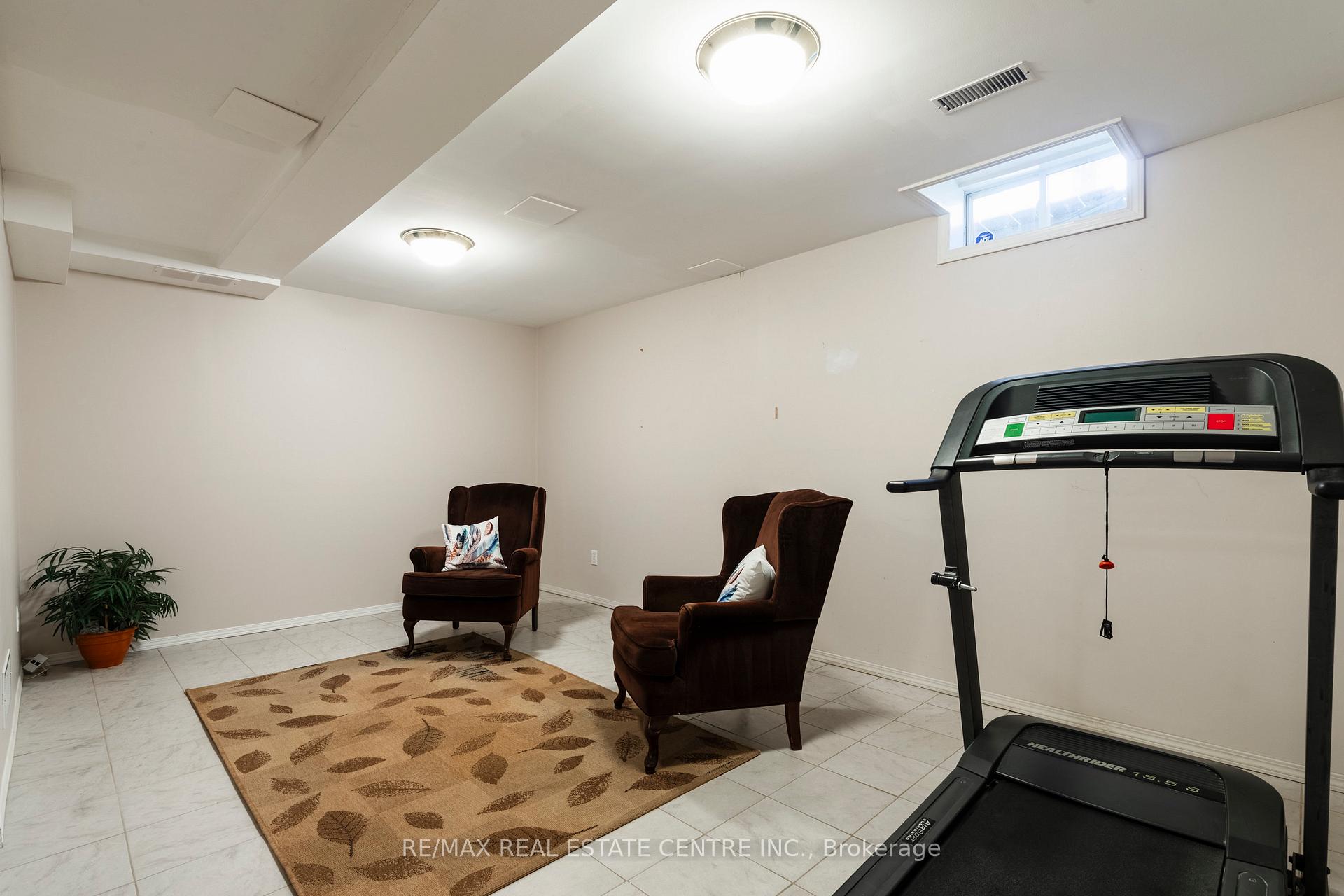 Photo 28 of Unit 37, 10 Cadham Boulevard, Hamilton, Broughton — HOMEH
