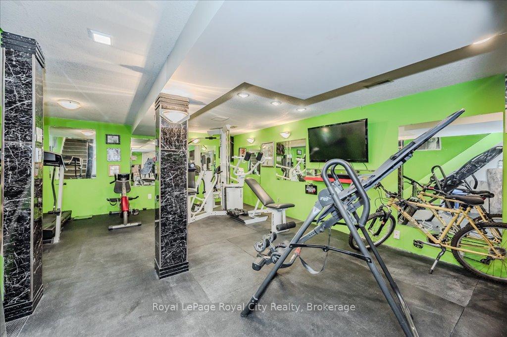 Photo 7 of Unit 2, 40 Silvercreek Parkway N, Guelph, Junction/Onward Willow — HOMEH