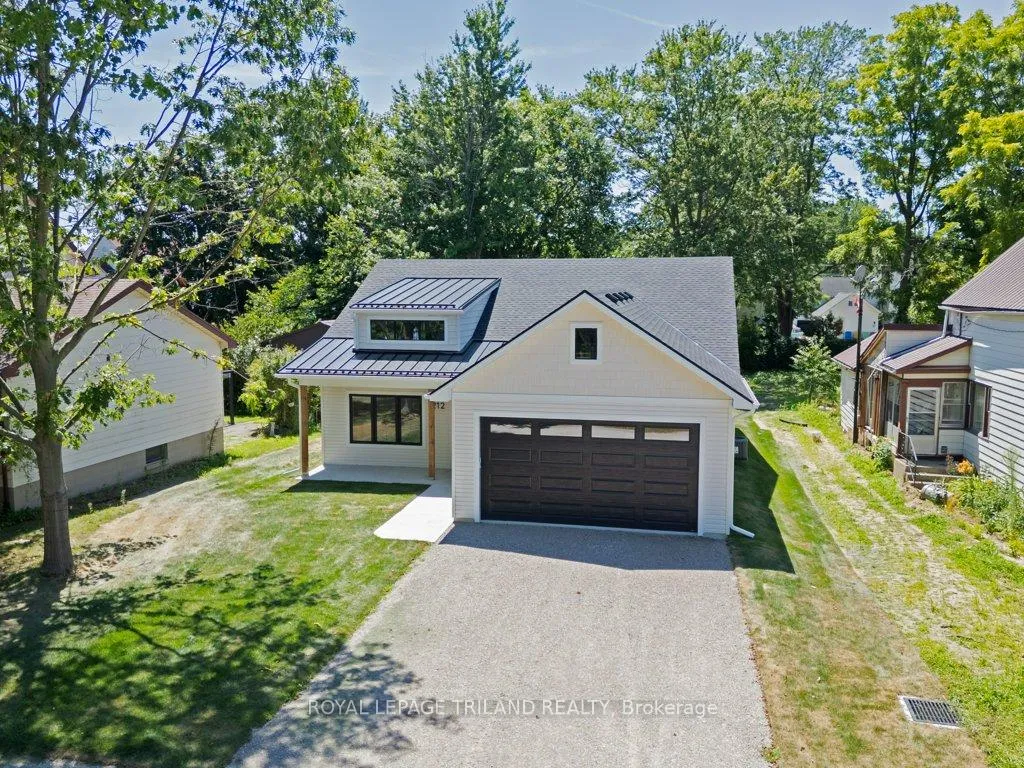 Front of 212 Nancy Street