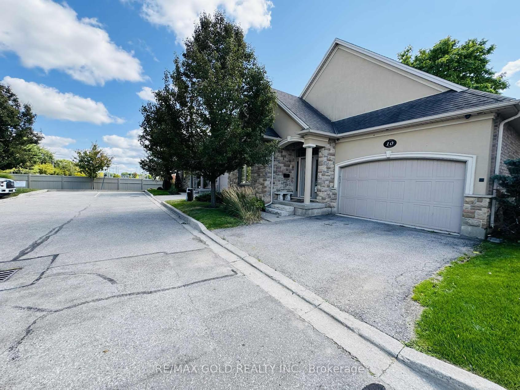 Photo 8 of Unit #10, 68 Fairview Drive, Brantford — HOMEH