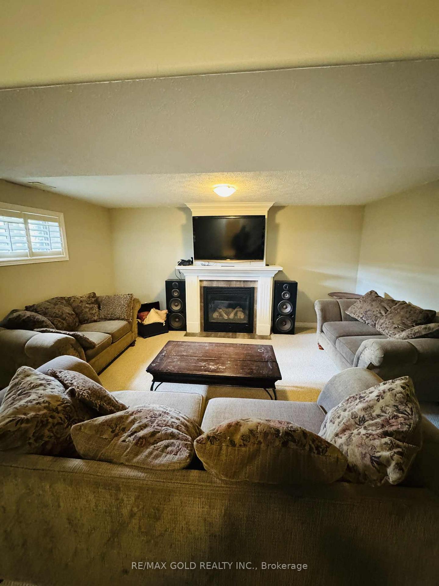 Photo 38 of Unit #10, 68 Fairview Drive, Brantford — HOMEH