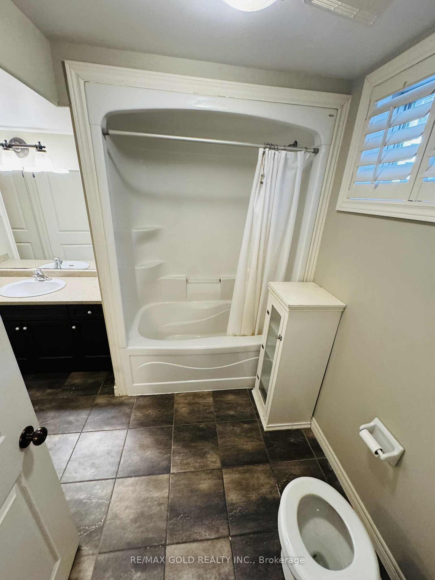 Photo 45 of Unit #10, 68 Fairview Drive, Brantford — HOMEH