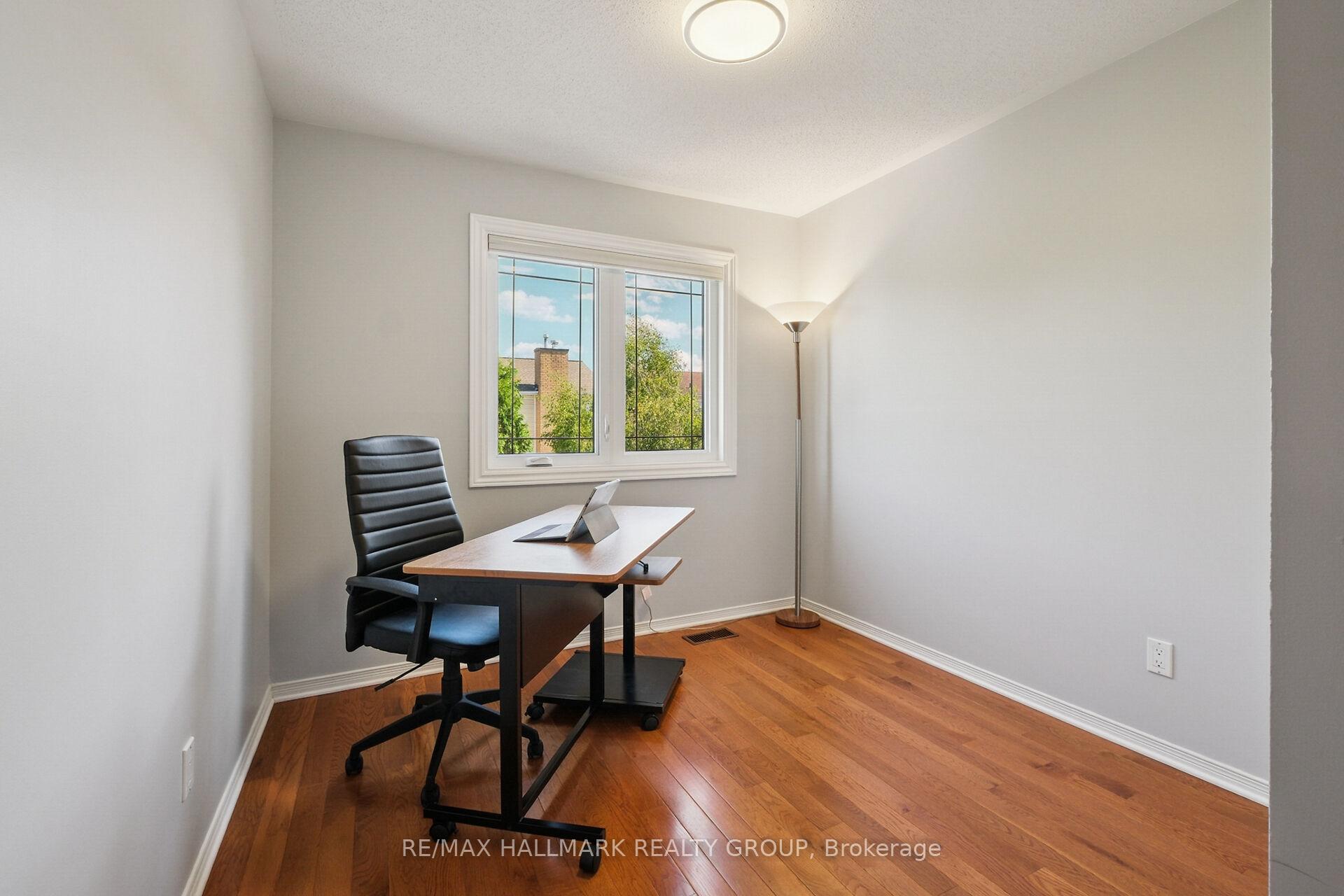 Photo 22 of 3034 Courtyard Crescent, Ottawa, Upper Hunt Club — HOMEH
