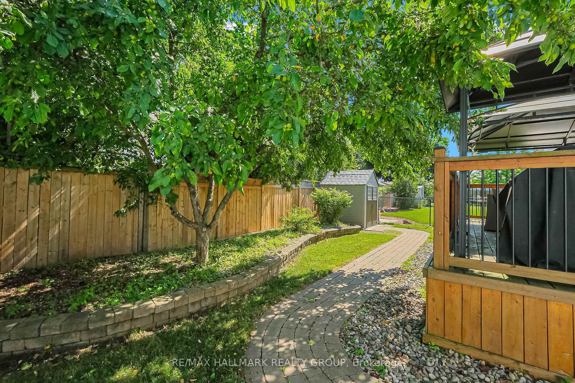 Photo 33 of 3034 Courtyard Crescent, Ottawa, Upper Hunt Club — HOMEH