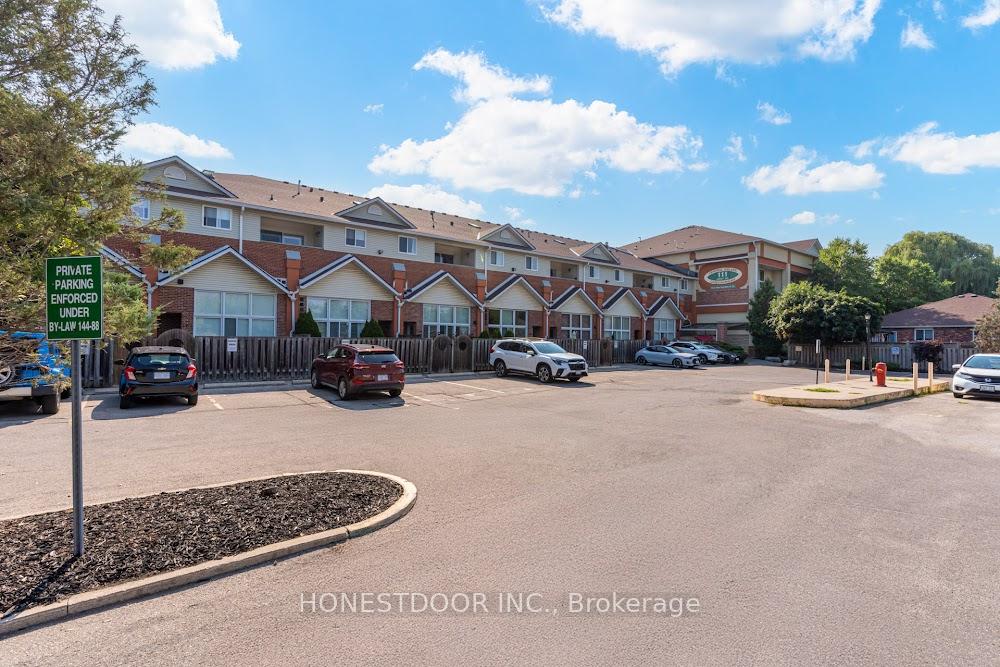 Photo 2 of Unit 204, 111 Grey Street, Brant, Brantford Twp — HOMEH