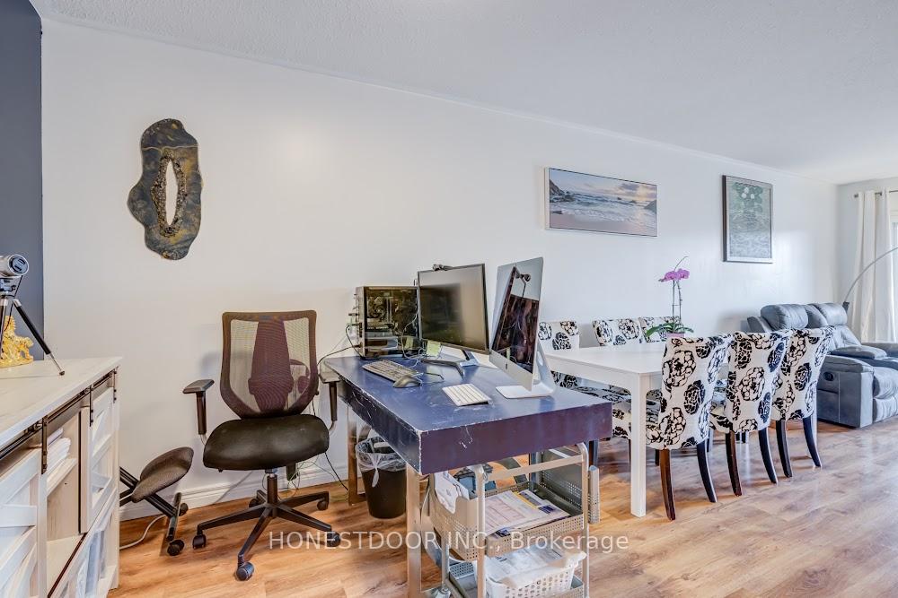 Photo 17 of Unit 204, 111 Grey Street, Brant, Brantford Twp — HOMEH