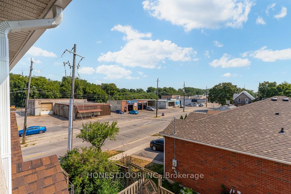 Photo 34 of Unit 204, 111 Grey Street, Brant, Brantford Twp — HOMEH