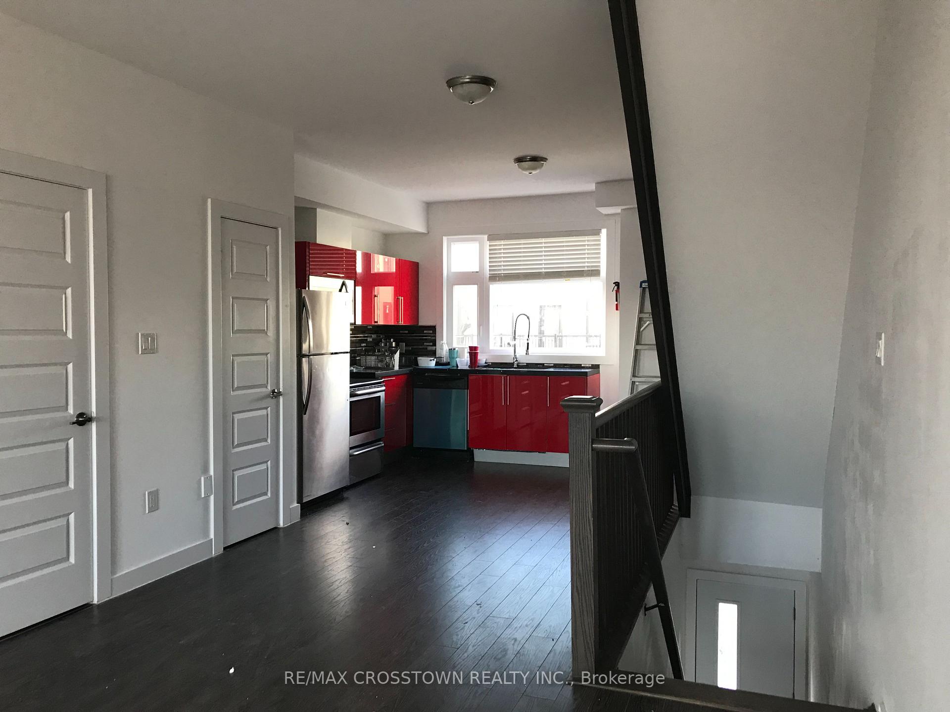 Photo 6 of Unit 20, 540 Essa Road, Barrie, Holly — HOMEH