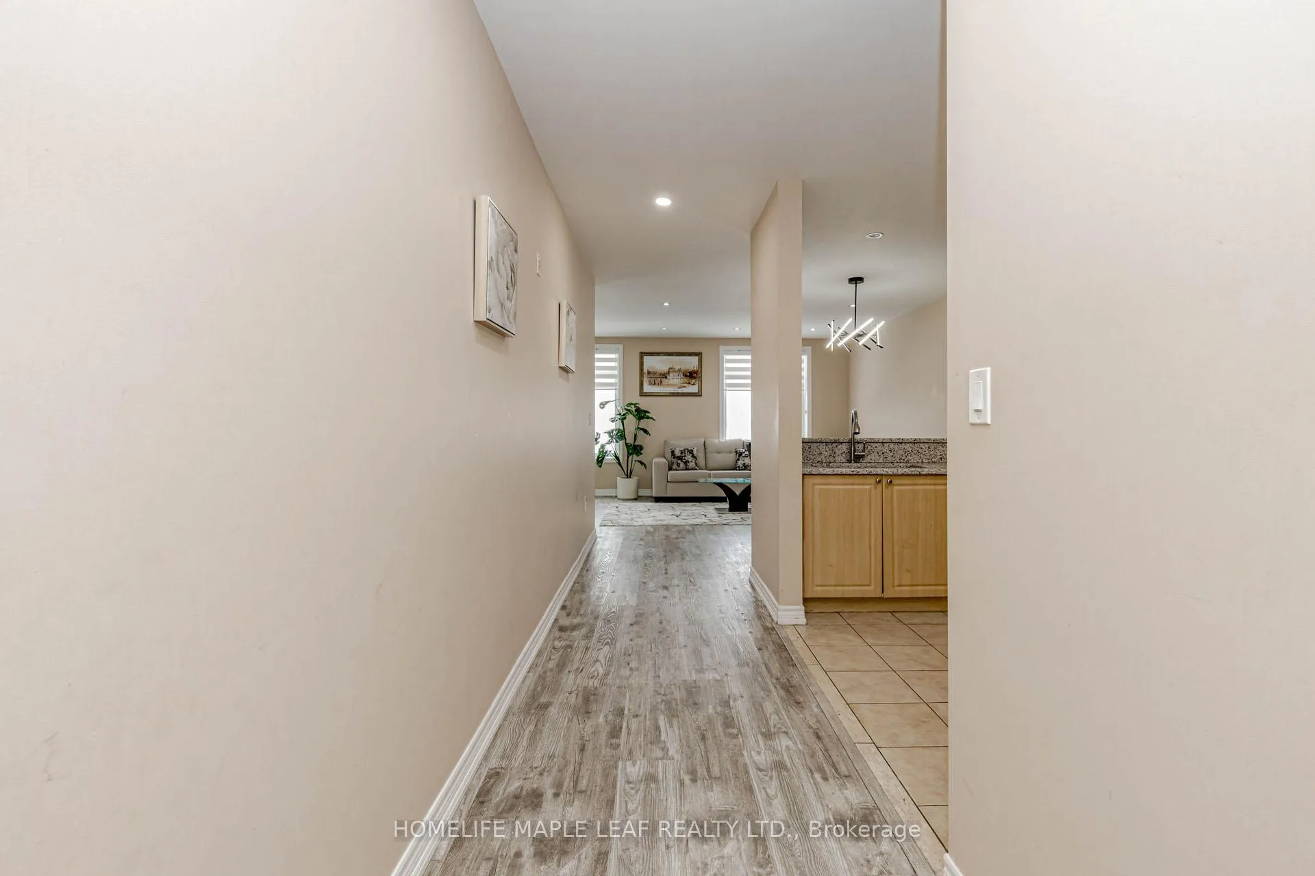 Photo 12 of Unit 404, 7340 Markham Road, Markham, Middlefield — HOMEH