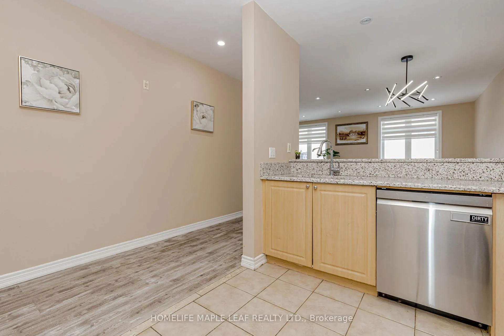 Photo 17 of Unit 404, 7340 Markham Road, Markham, Middlefield — HOMEH