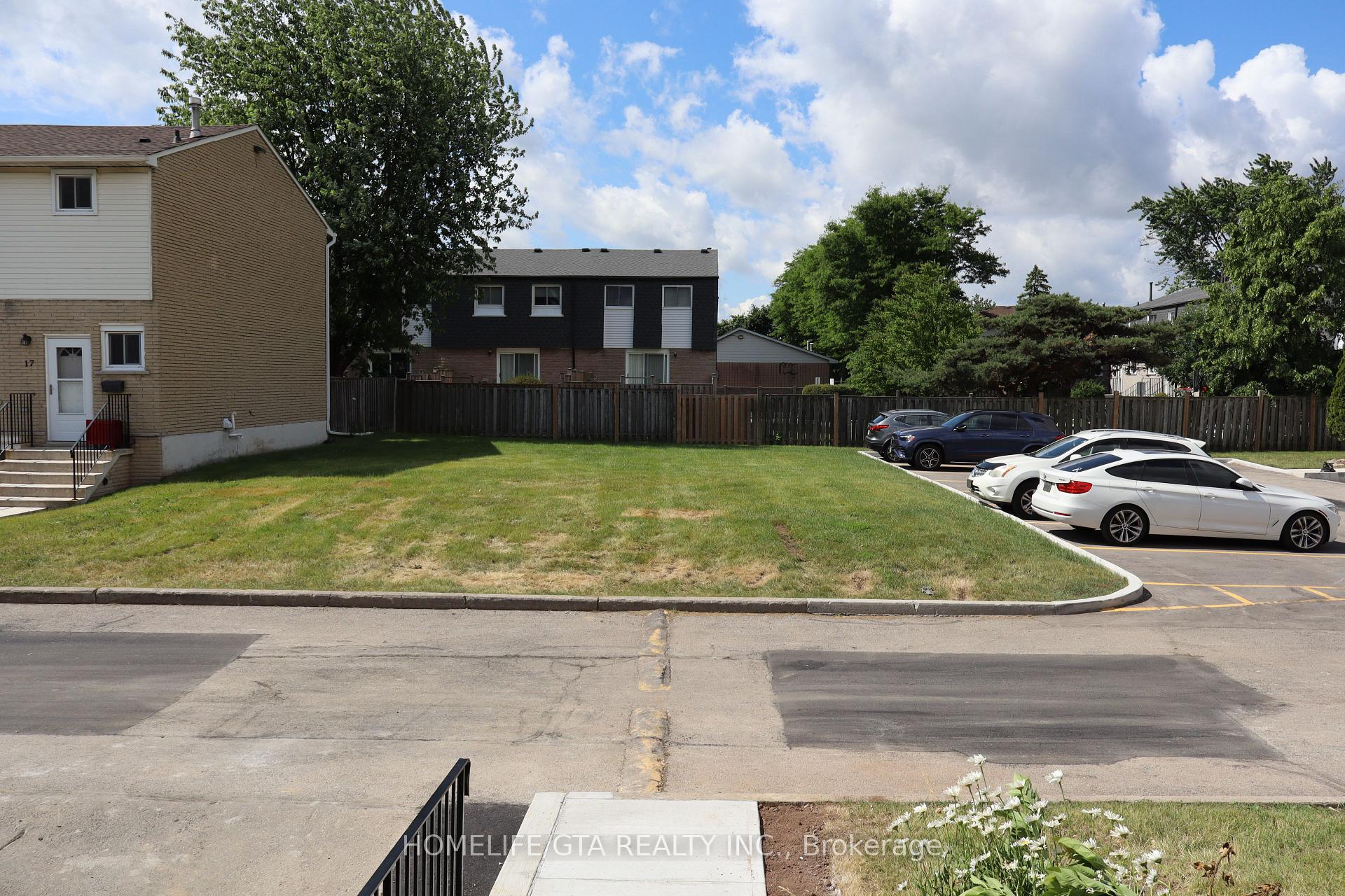 Photo 6 of Unit 8, 1338 Upper Gage Avenue, Hamilton, Randall — HOMEH