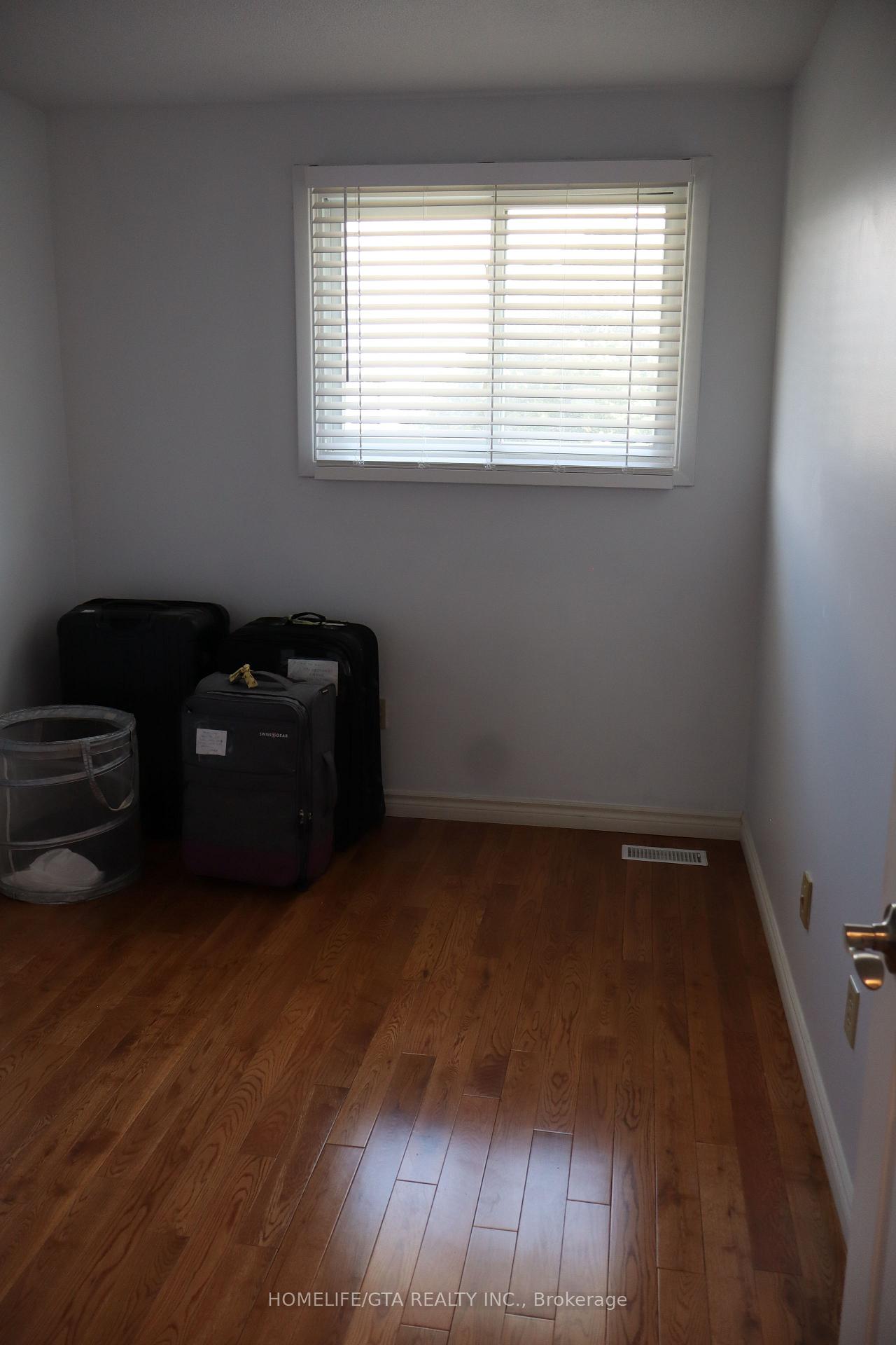Photo 24 of Unit 8, 1338 Upper Gage Avenue, Hamilton, Randall — HOMEH
