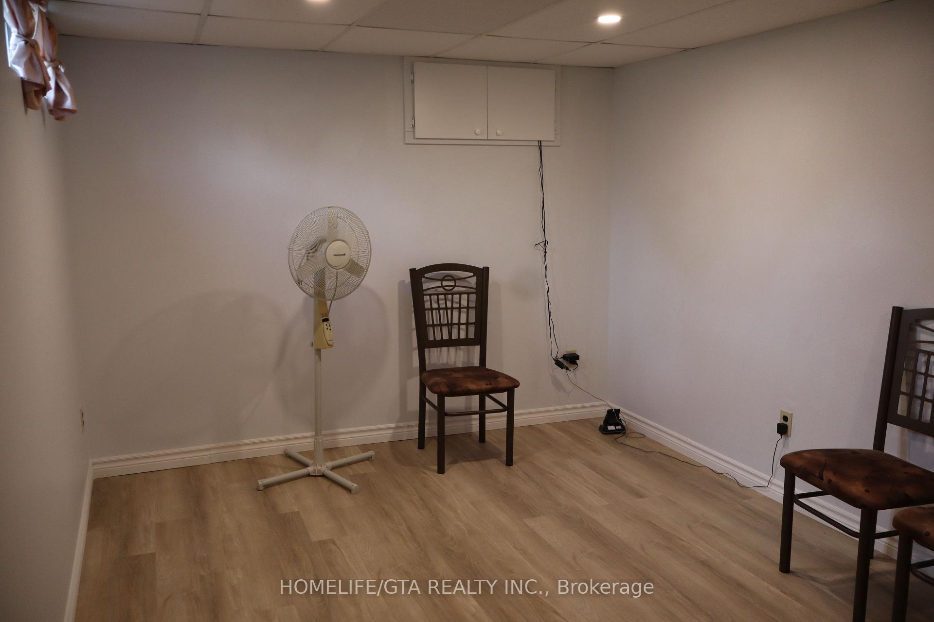 Photo 27 of Unit 8, 1338 Upper Gage Avenue, Hamilton, Randall — HOMEH