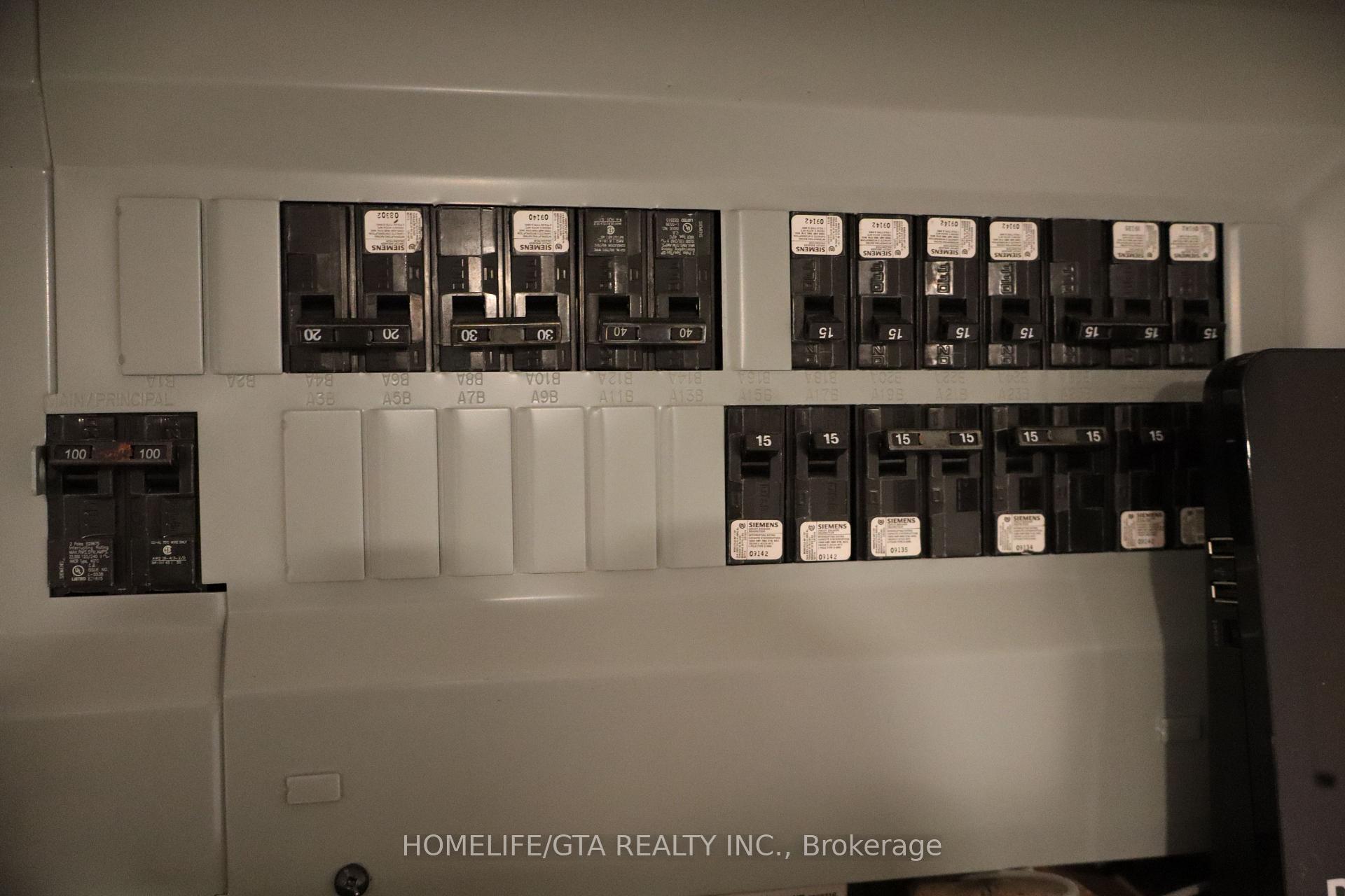 Photo 29 of Unit 8, 1338 Upper Gage Avenue, Hamilton, Randall — HOMEH