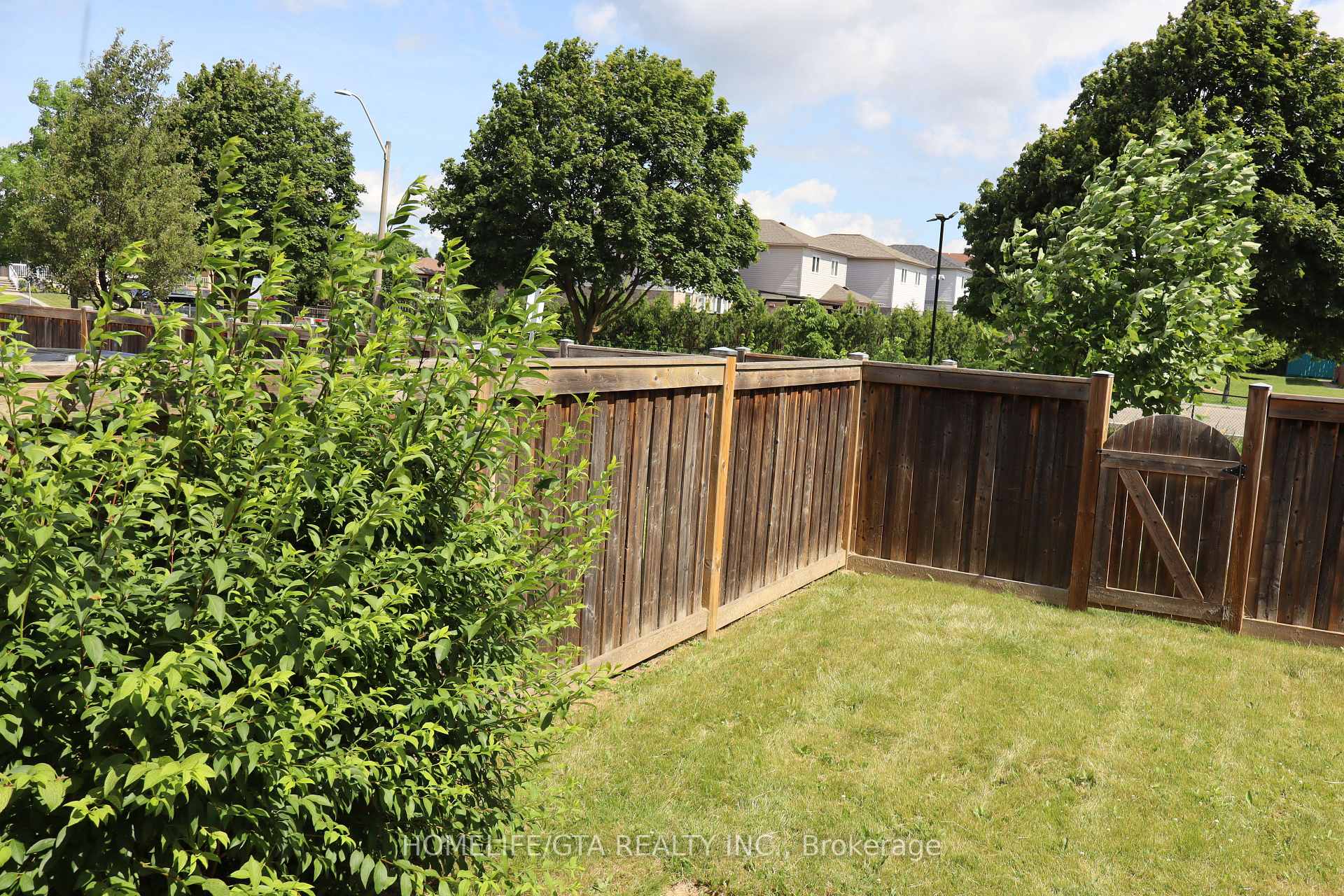 Photo 32 of Unit 8, 1338 Upper Gage Avenue, Hamilton, Randall — HOMEH