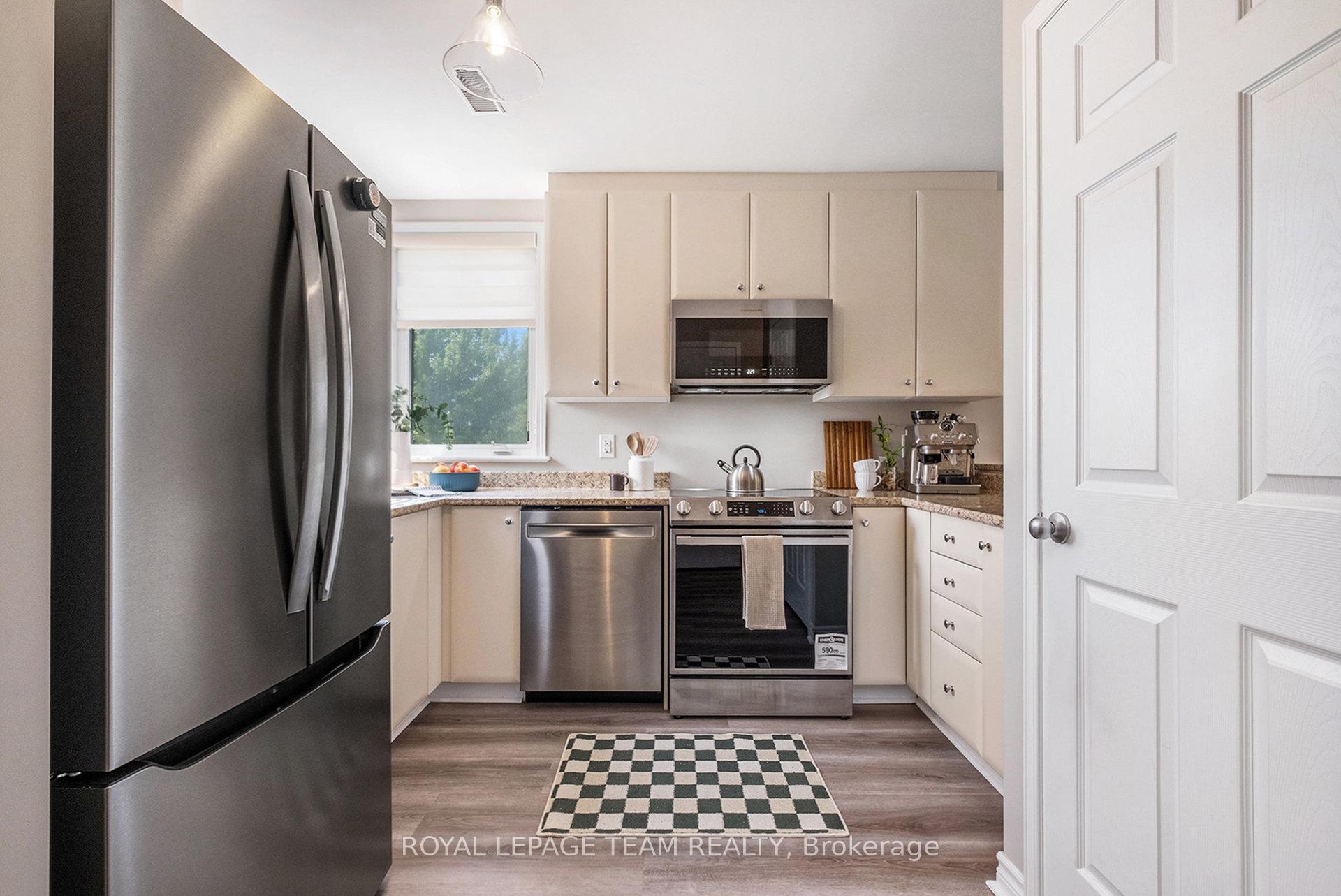 Photo 11 of Unit 58, 168 Urbancrest Private, Ottawa, Barrhaven - Stonebridge — HOMEH