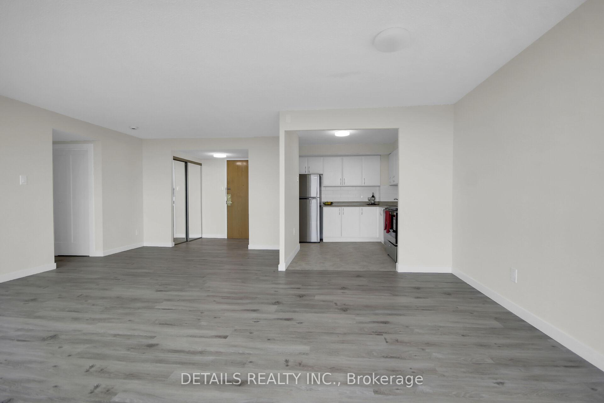 Photo 15 of Unit 1406, 2760 Carousel Crescent, Ottawa, Emerald Woods/Sawmill Creek — HOMEH