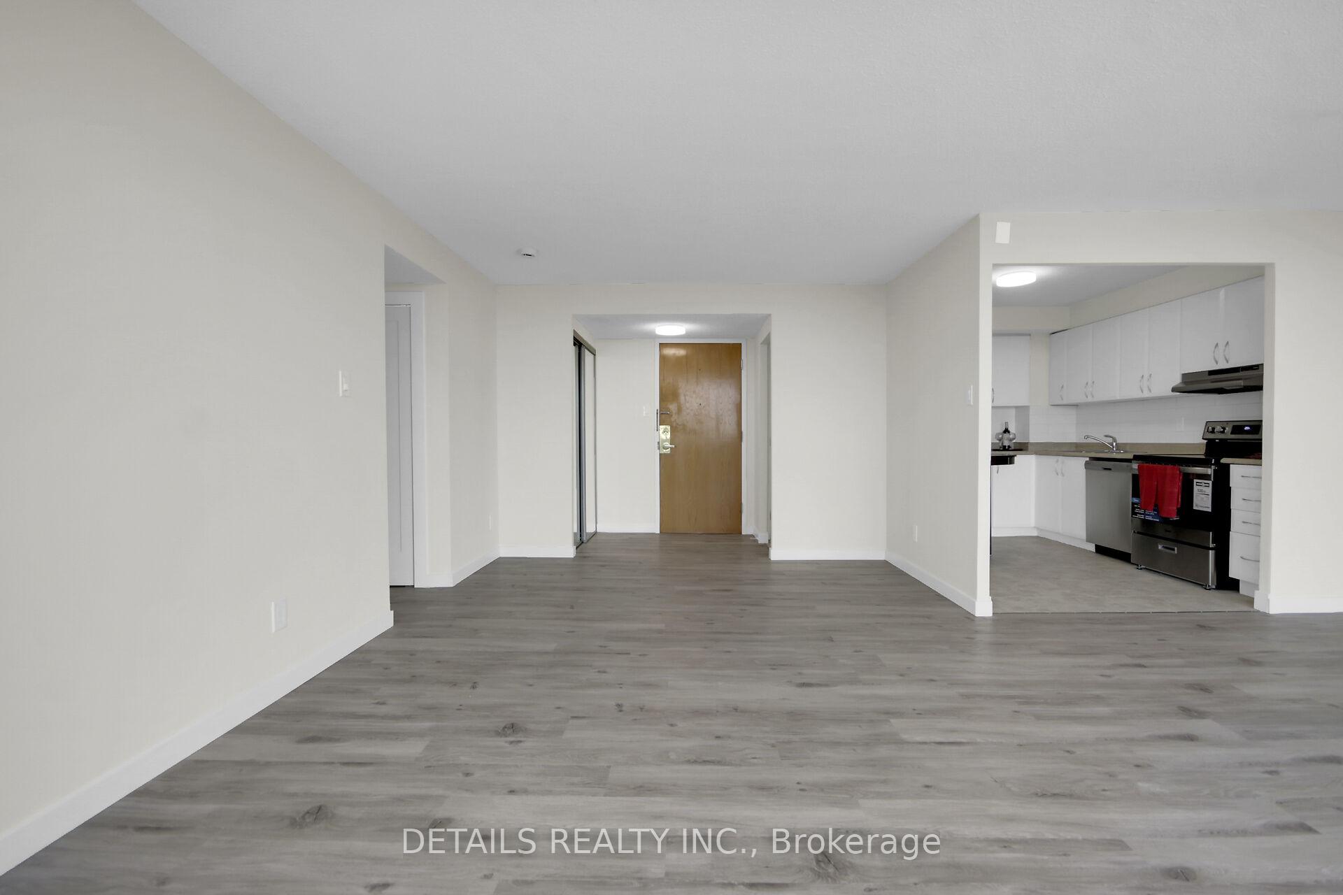 Photo 16 of Unit 1406, 2760 Carousel Crescent, Ottawa, Emerald Woods/Sawmill Creek — HOMEH