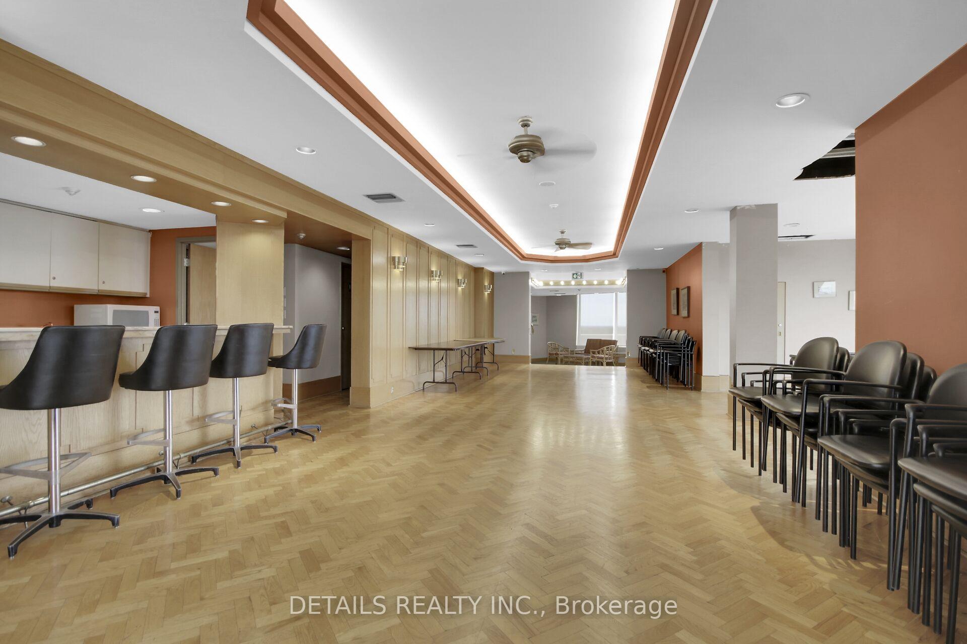 Photo 44 of Unit 1406, 2760 Carousel Crescent, Ottawa, Emerald Woods/Sawmill Creek — HOMEH