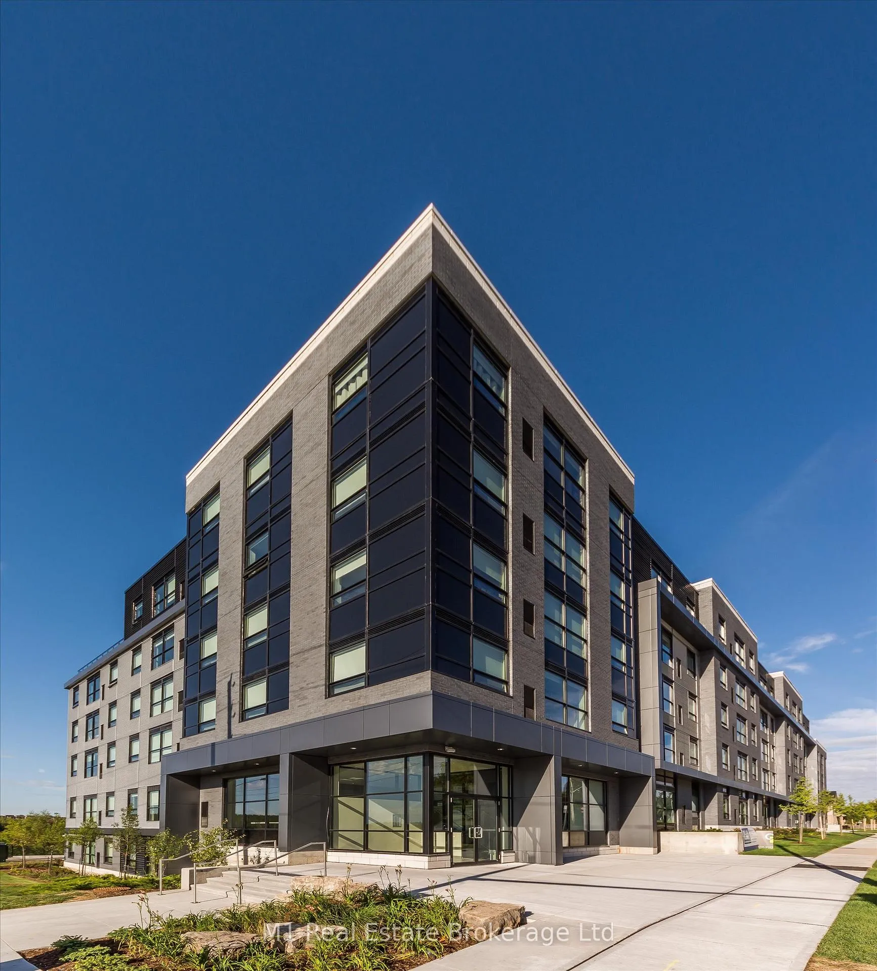 Photo 4 of Unit 304, 1219 Gordon Street, Guelph, Kortright West — HOMEH