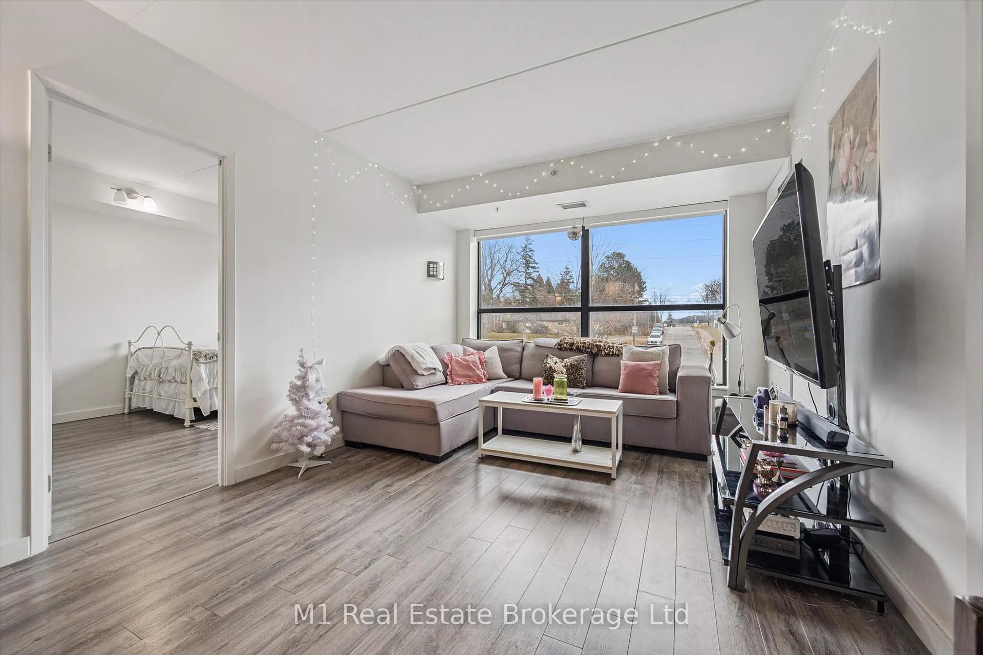 Photo 10 of Unit 304, 1219 Gordon Street, Guelph, Kortright West — HOMEH