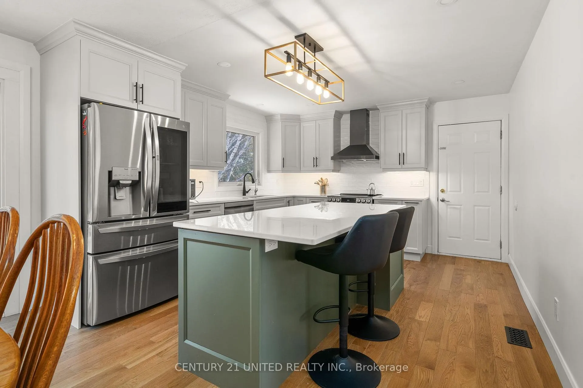 Photo 6 of 2425 Preston Road, Cavan Monaghan, Cavan-Monaghan — HOMEH