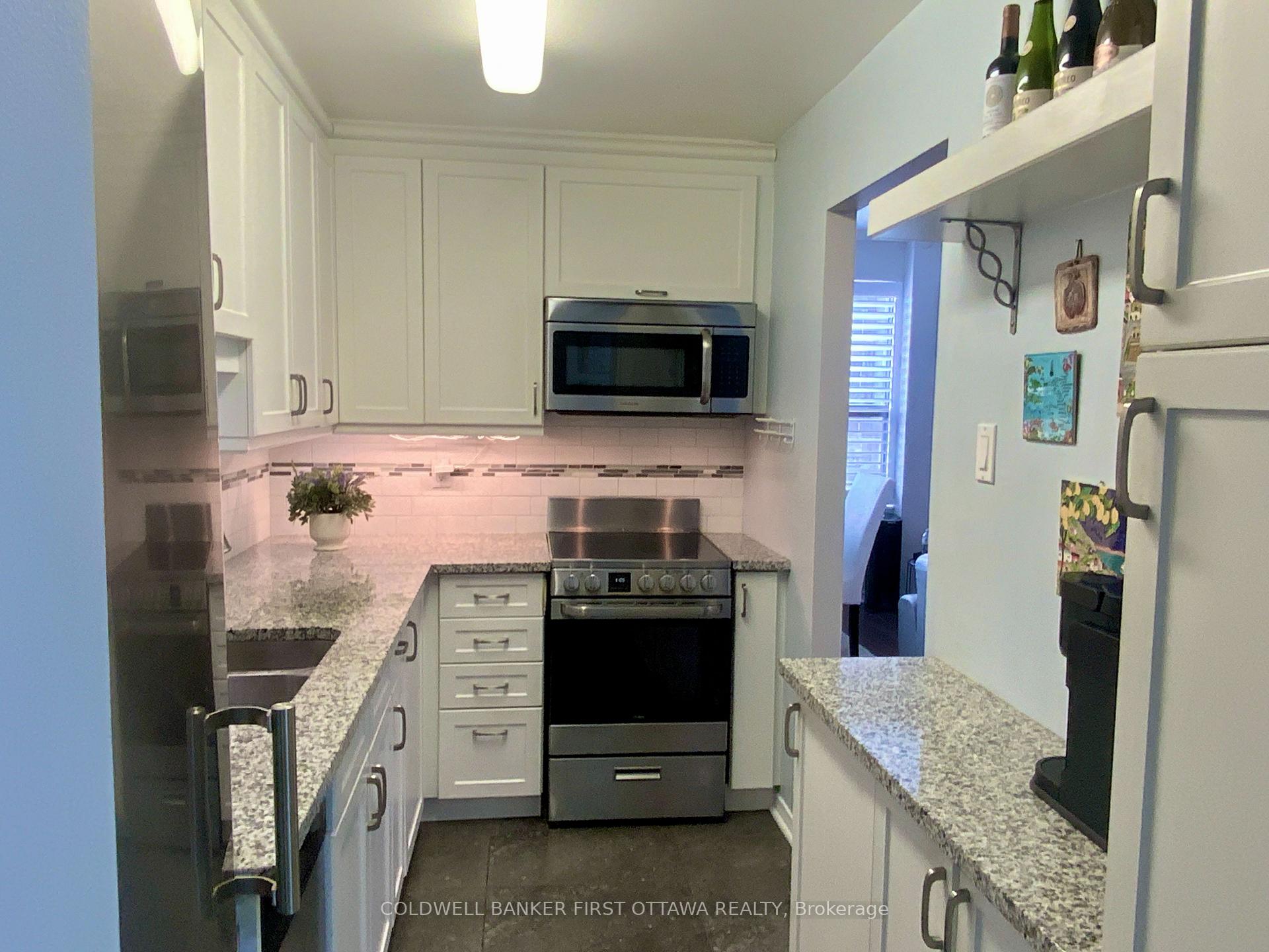 Photo 16 of Unit 506, 556 Laurier Avenue W, Ottawa, Ottawa Centre — HOMEH