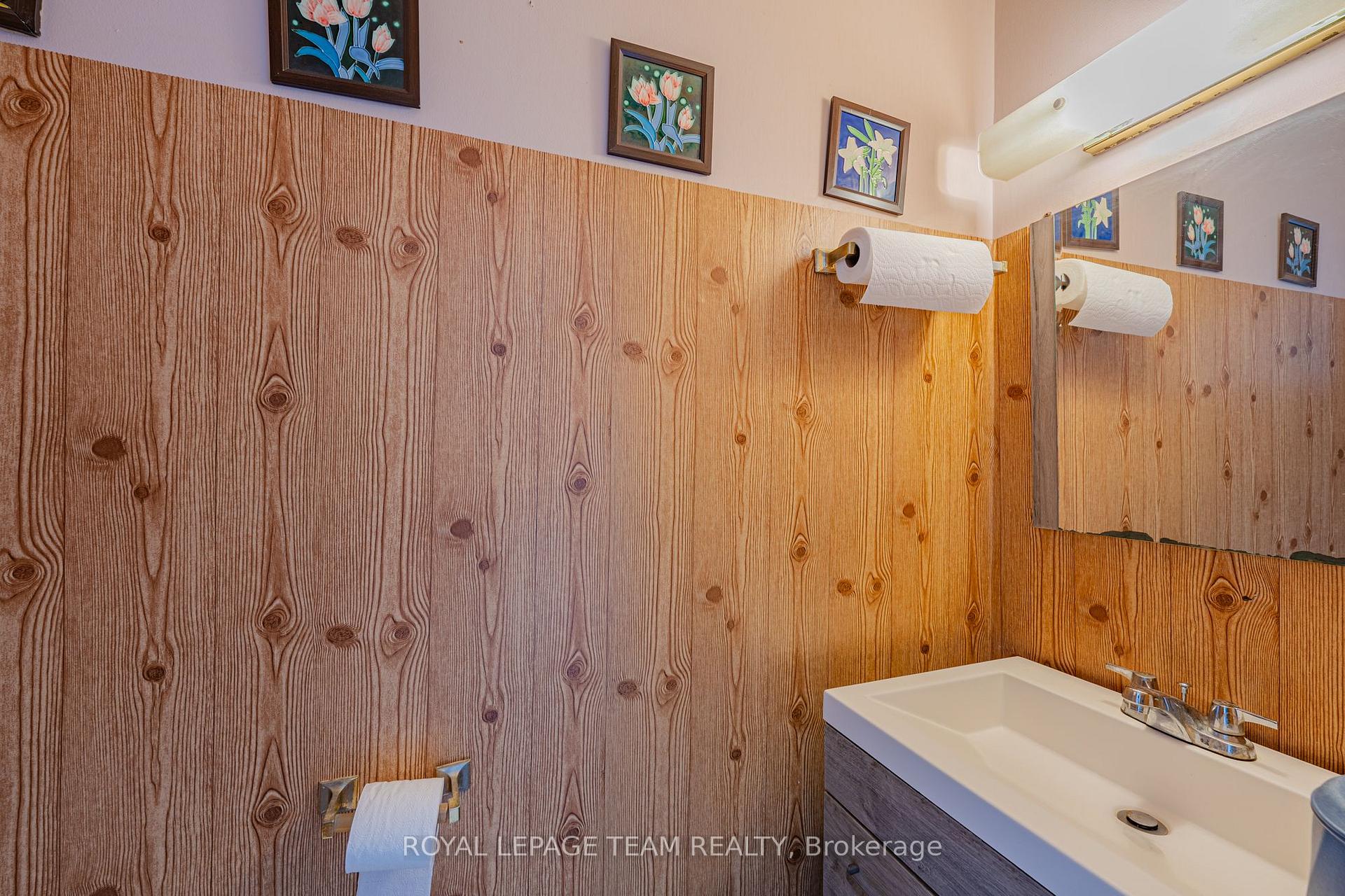 Photo 5 of 1461 Murdock Gate, Ottawa, Cyrville — HOMEH