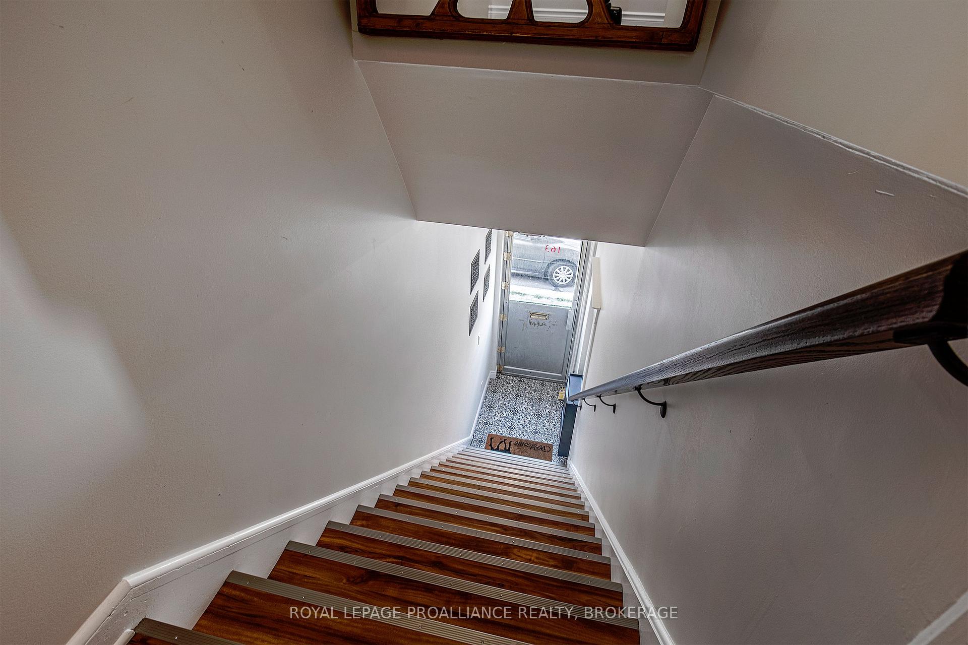 Photo 3 of 163 King Street E, Gananoque — HOMEH