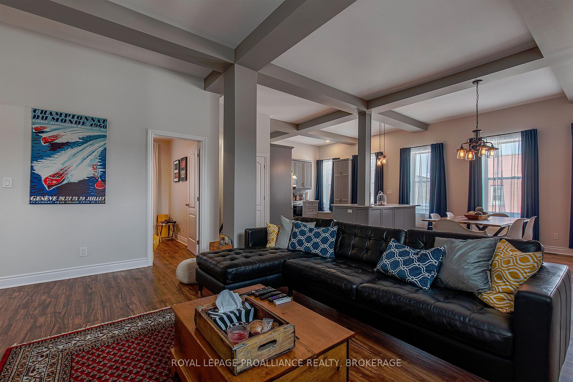 Photo 18 of 163 King Street E, Gananoque — HOMEH