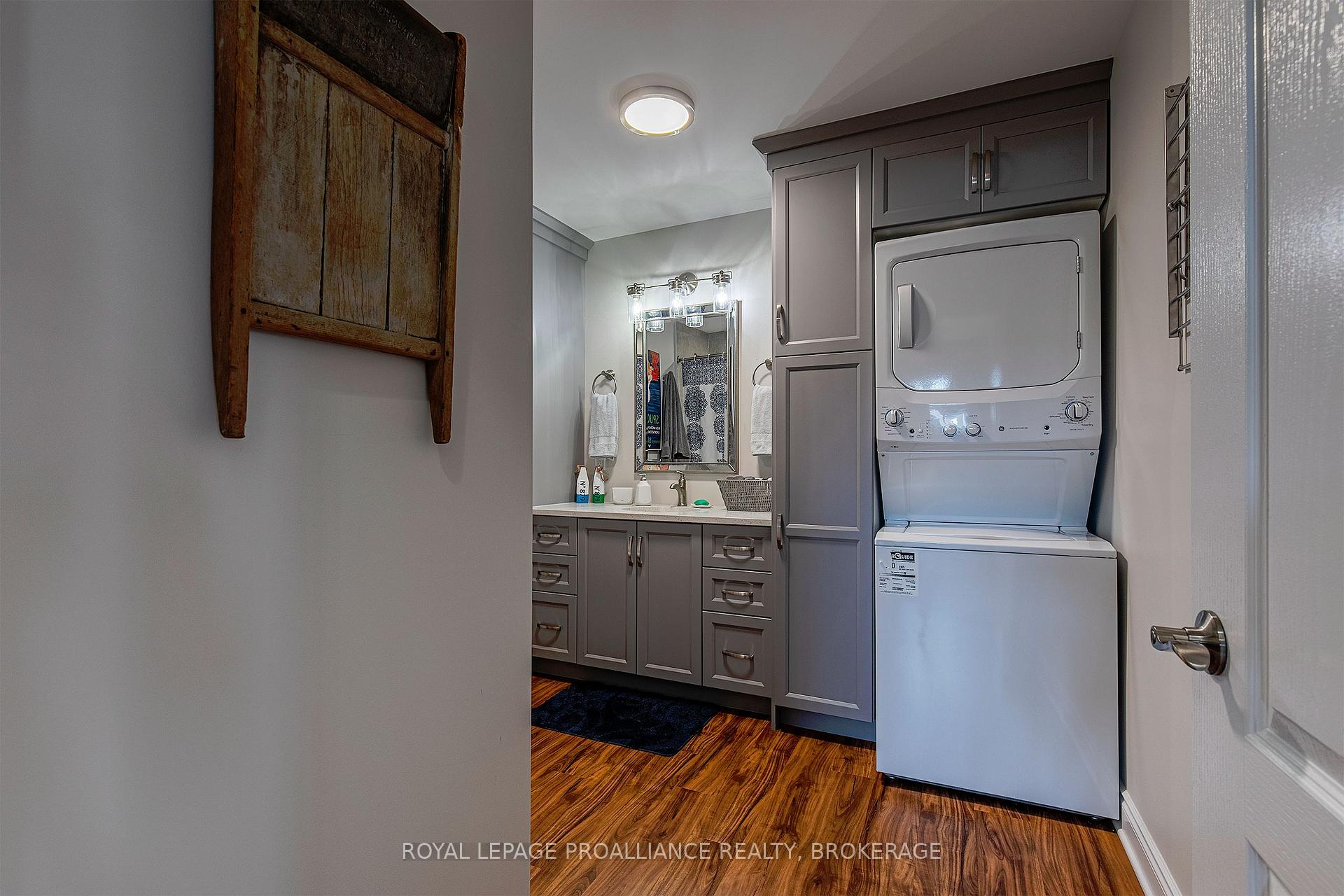 Photo 24 of 163 King Street E, Gananoque — HOMEH
