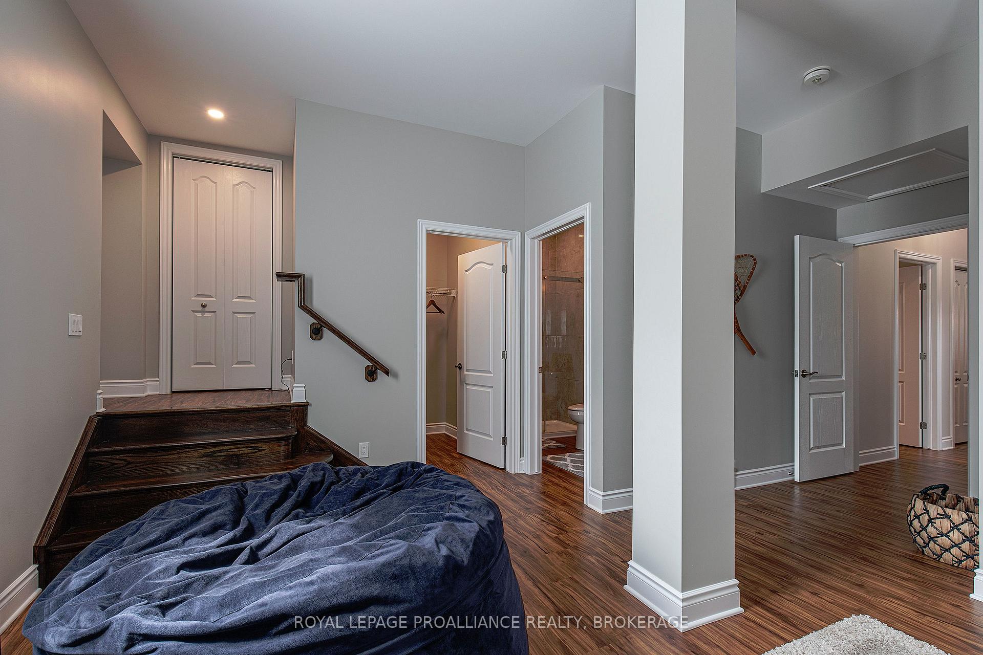 Photo 28 of 163 King Street E, Gananoque — HOMEH