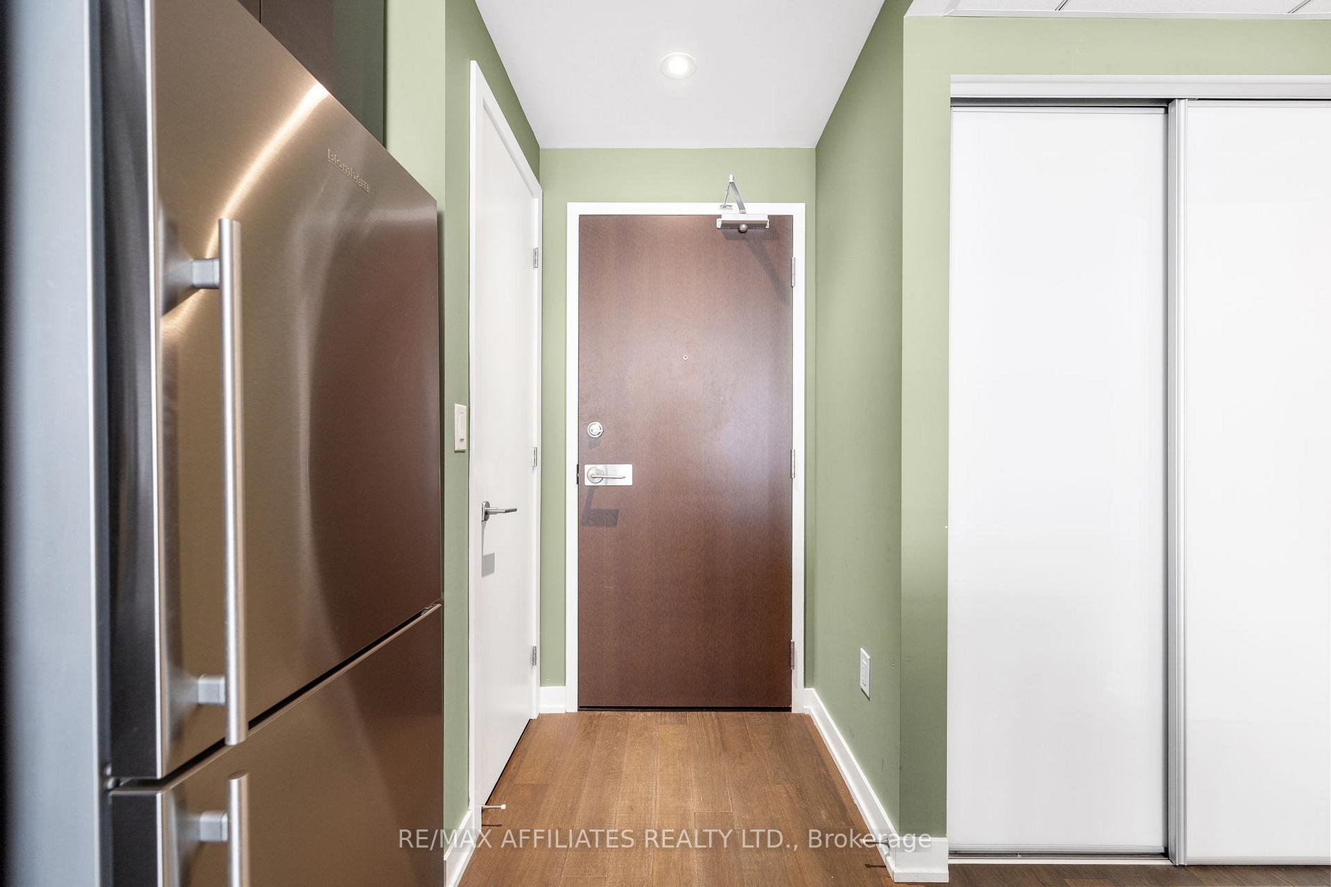 Photo 4 of Unit 908, 199 Slater Street, Ottawa, Ottawa Centre — HOMEH