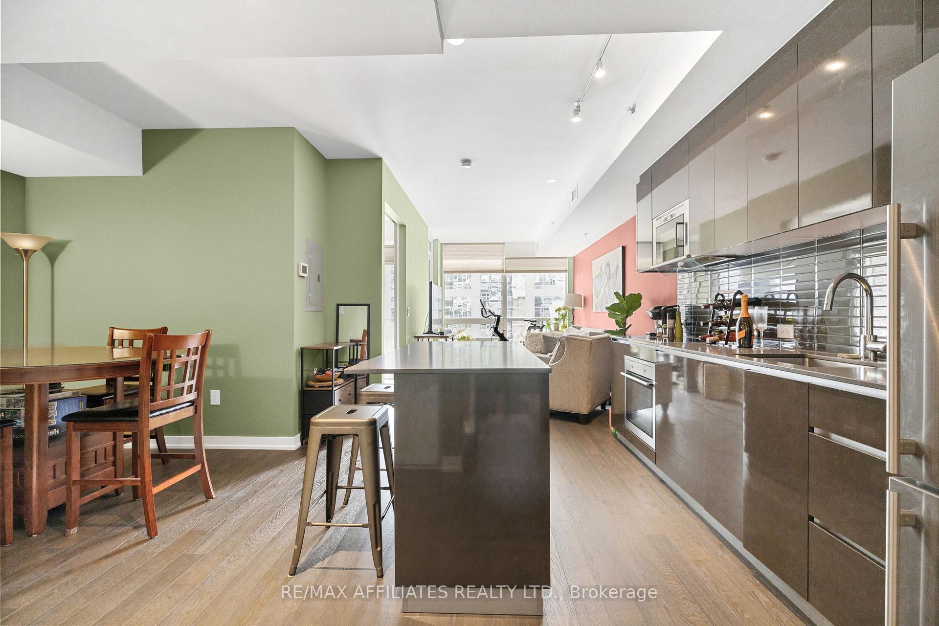 Photo 5 of Unit 908, 199 Slater Street, Ottawa, Ottawa Centre — HOMEH
