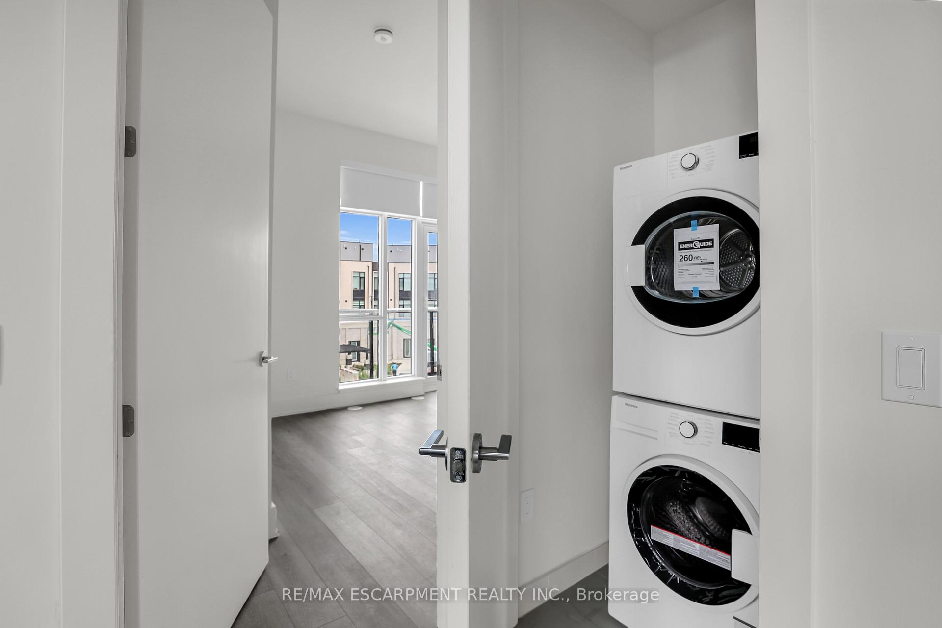 Photo 20 of 70 Windward Drive, Grimsby, Grimsby Beach — HOMEH