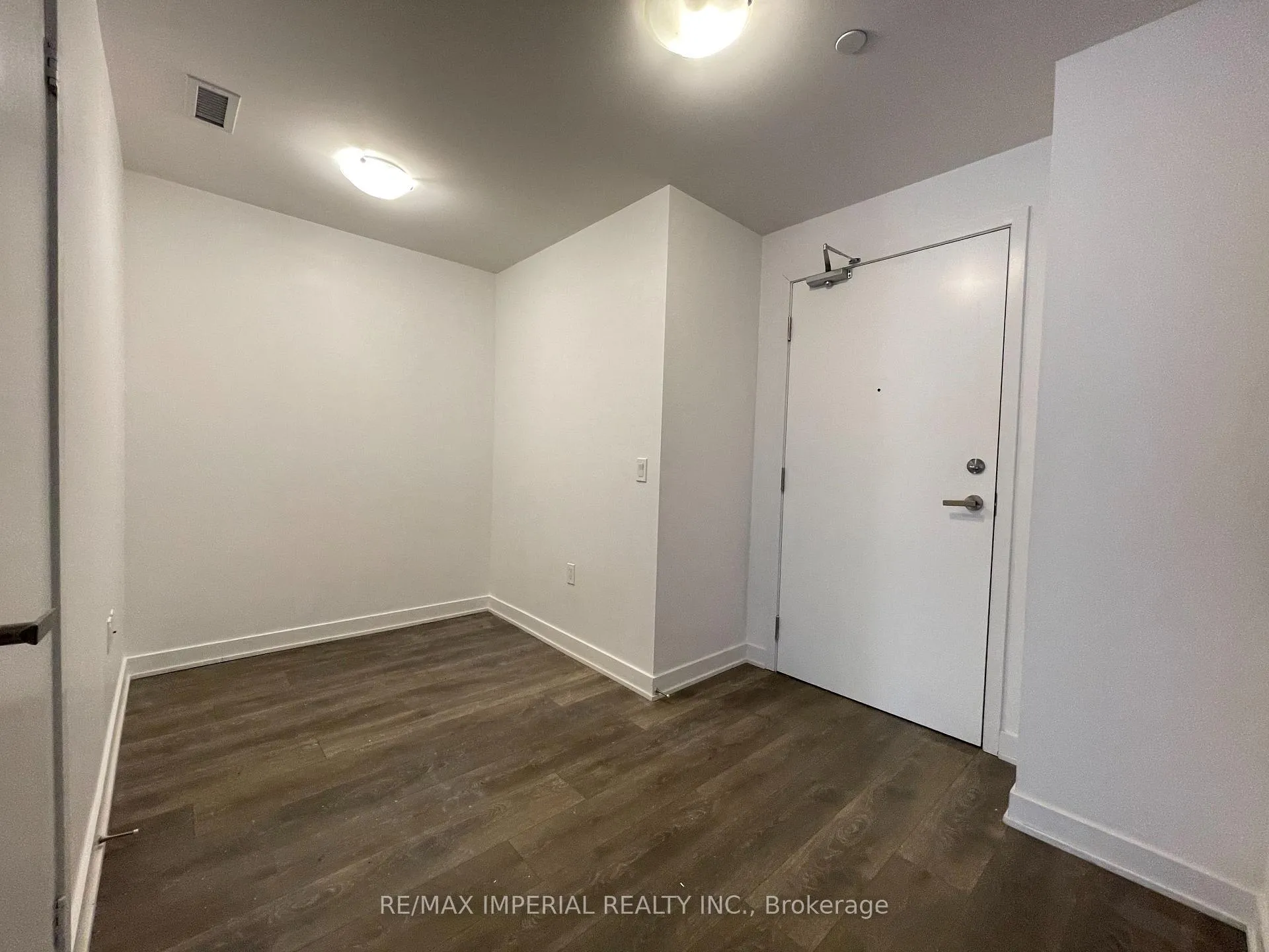 Photo 17 of Unit 405, 195 Redpath Avenue, Toronto, Mount Pleasant West — HOMEH