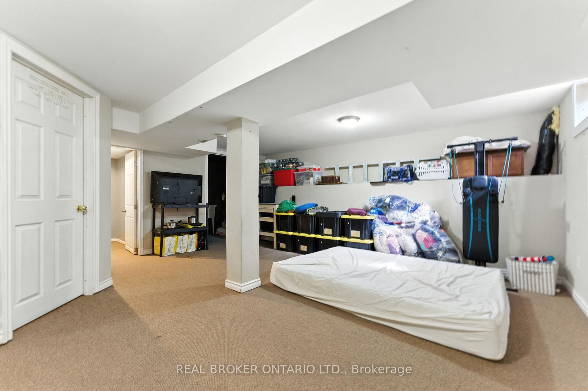 Photo 28 of 344 Garden Glen Private, Ottawa, Meadowlands/Crestview — HOMEH
