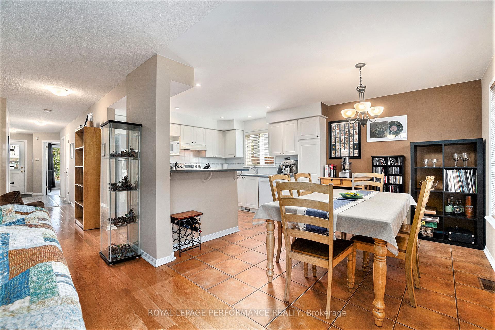 Photo 8 of 4492 Harper Avenue, Ottawa, Carson Grove — HOMEH