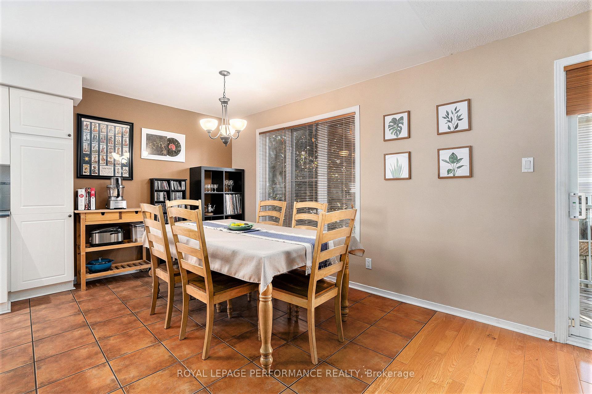 Photo 9 of 4492 Harper Avenue, Ottawa, Carson Grove — HOMEH
