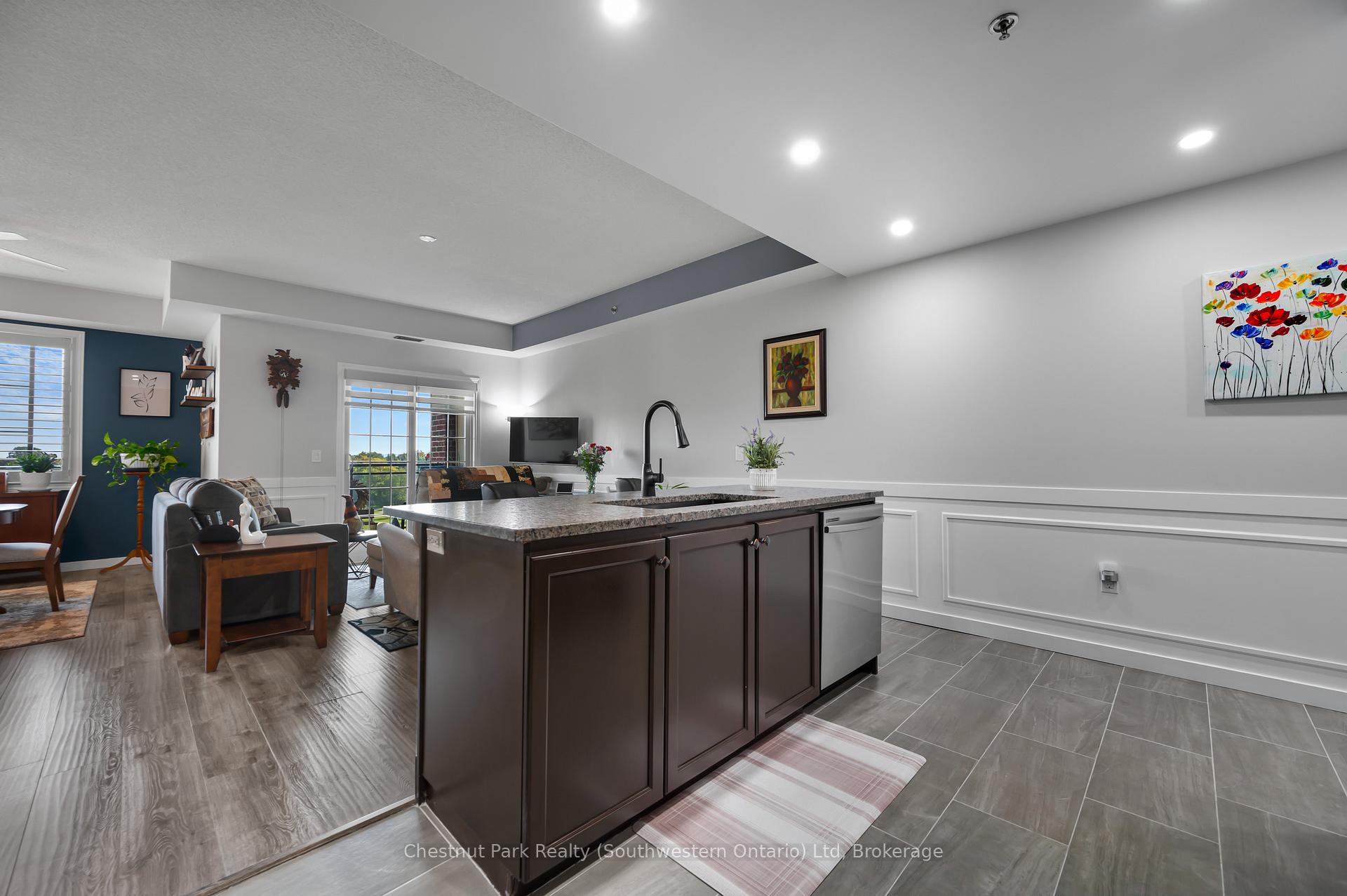 Photo 10 of Unit 423, 1440 Gordon Street, Guelph, Pineridge/Westminster Woods — HOMEH