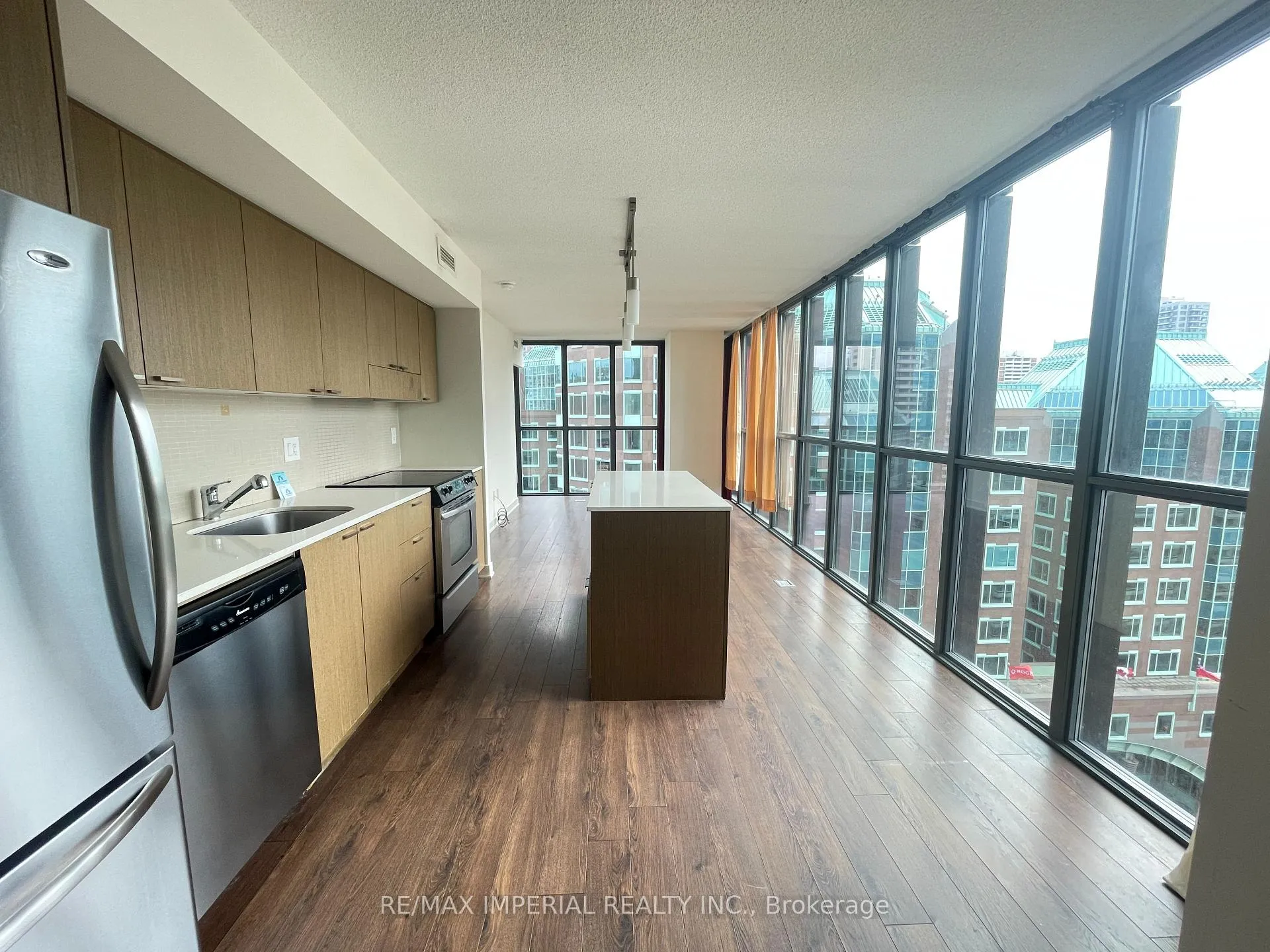 Photo 2 of Unit 1602, 110 Charles Street E, Toronto, Church-Yonge Corridor — HOMEH