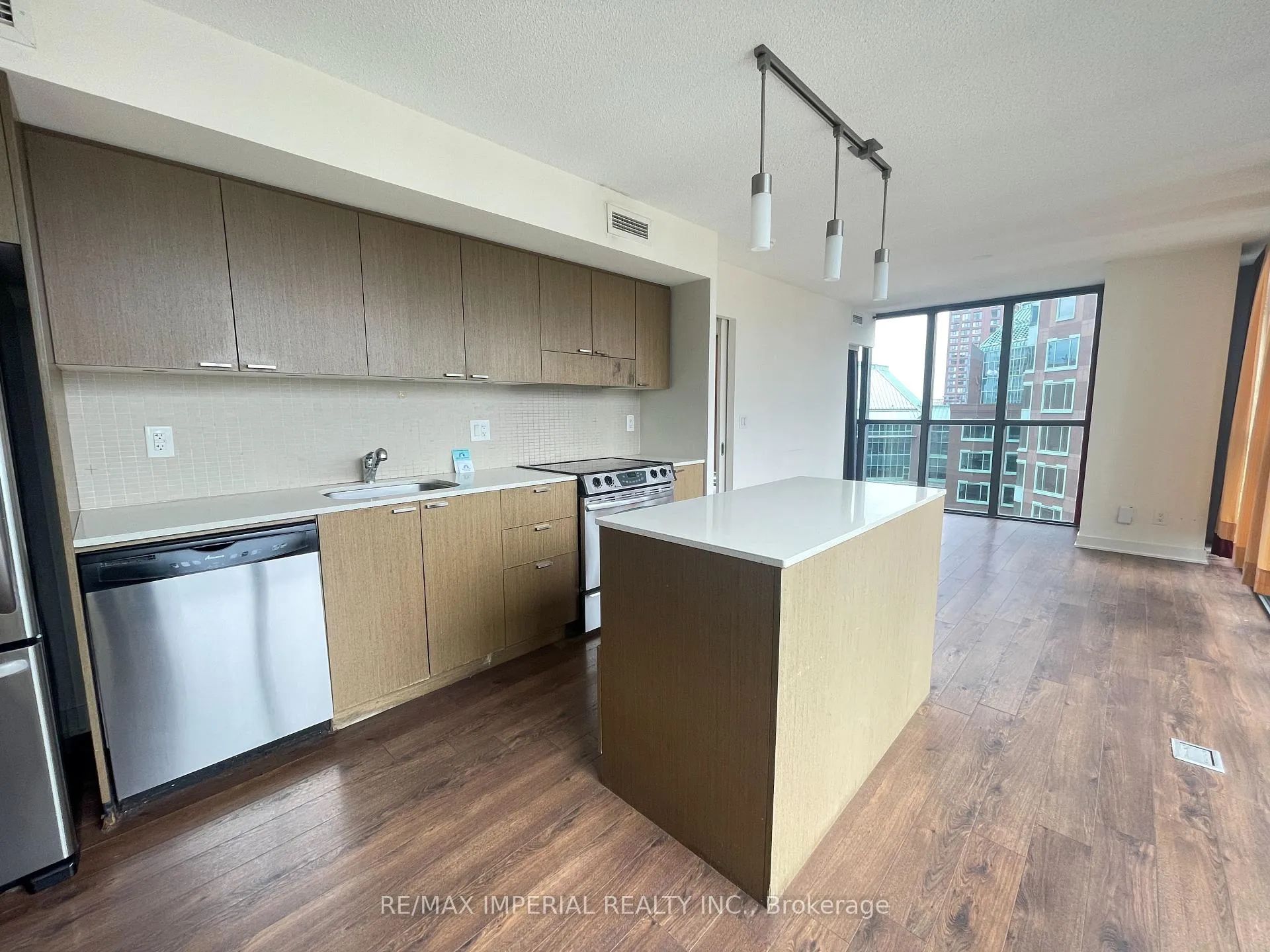 Photo 3 of Unit 1602, 110 Charles Street E, Toronto, Church-Yonge Corridor — HOMEH