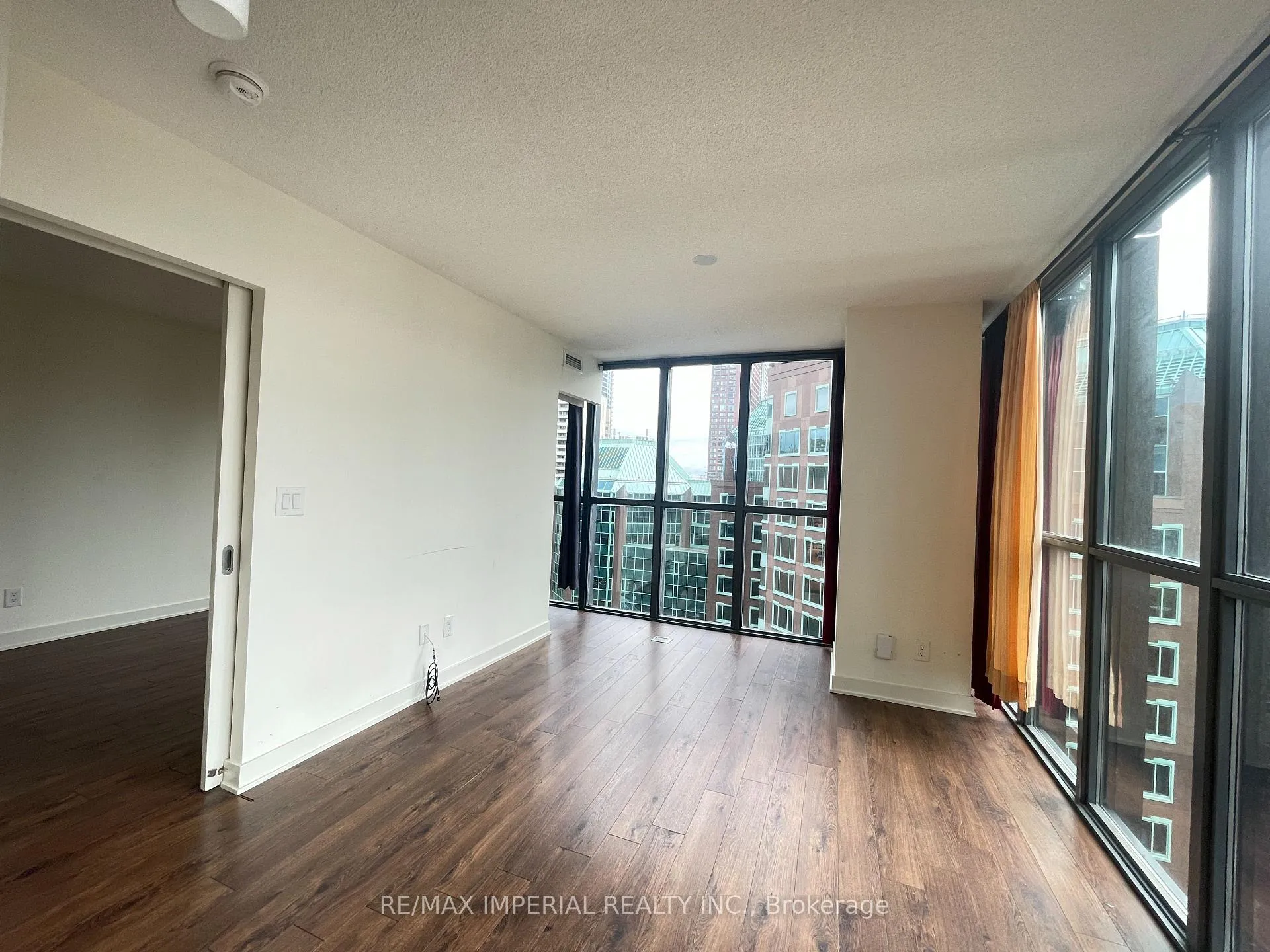 Photo 4 of Unit 1602, 110 Charles Street E, Toronto, Church-Yonge Corridor — HOMEH