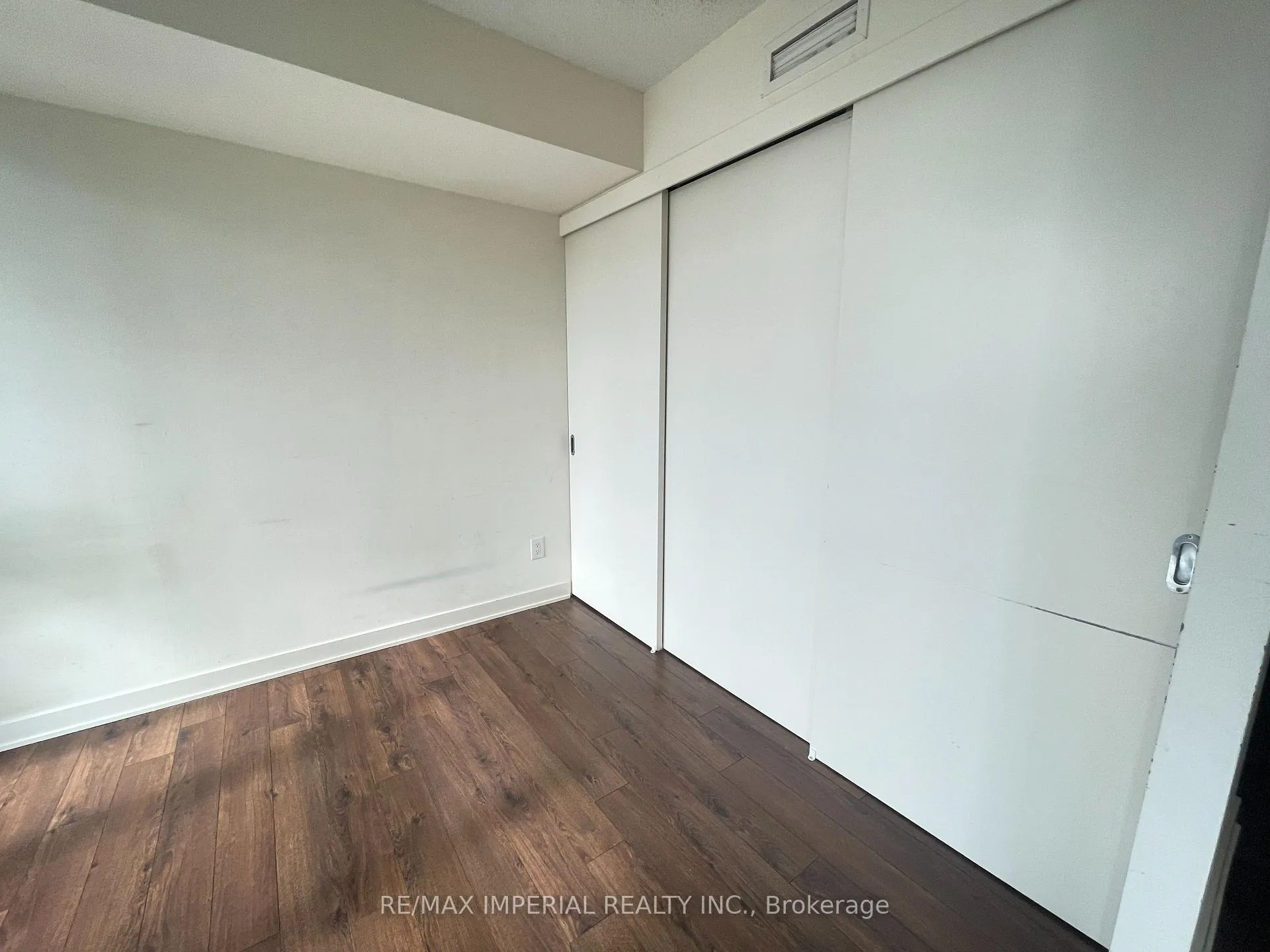 Photo 8 of Unit 1602, 110 Charles Street E, Toronto, Church-Yonge Corridor — HOMEH