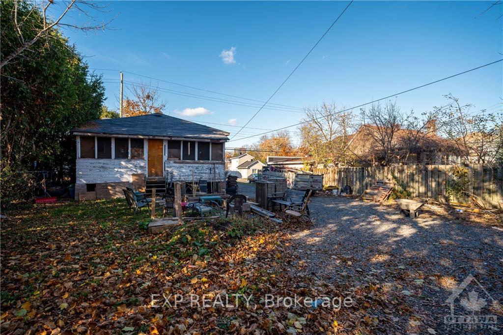 Photo 8 of 1352 Raven Avenue, Ottawa, Carlington — HOMEH