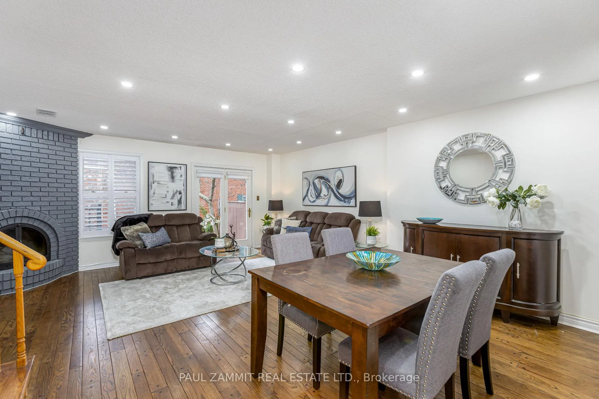 Photo 9 of 119 Confederation Way, Markham, Thornhill — HOMEH
