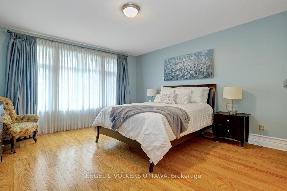 Photo 24 of 27 Bittern Court, Ottawa, Rockcliffe — HOMEH