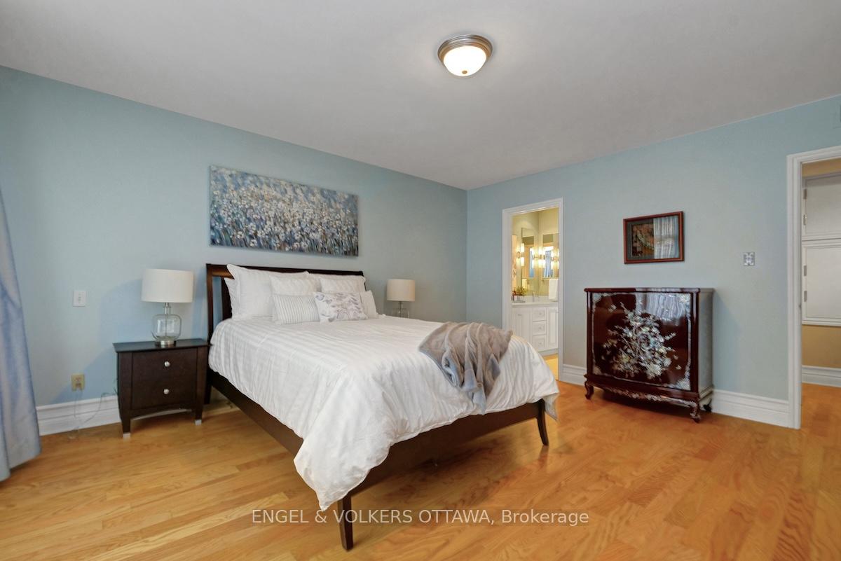 Photo 25 of 27 Bittern Court, Ottawa, Rockcliffe — HOMEH